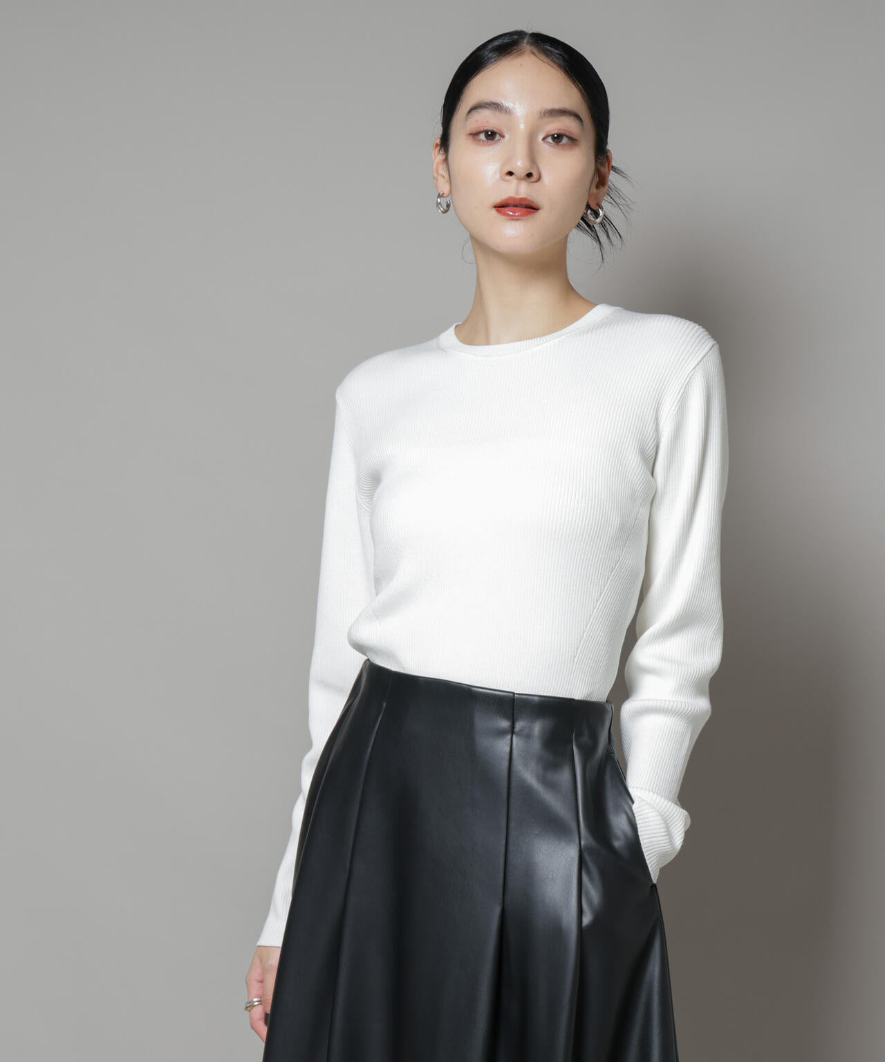 CICA&UVカット加工クルーネックリブニット 6695222313