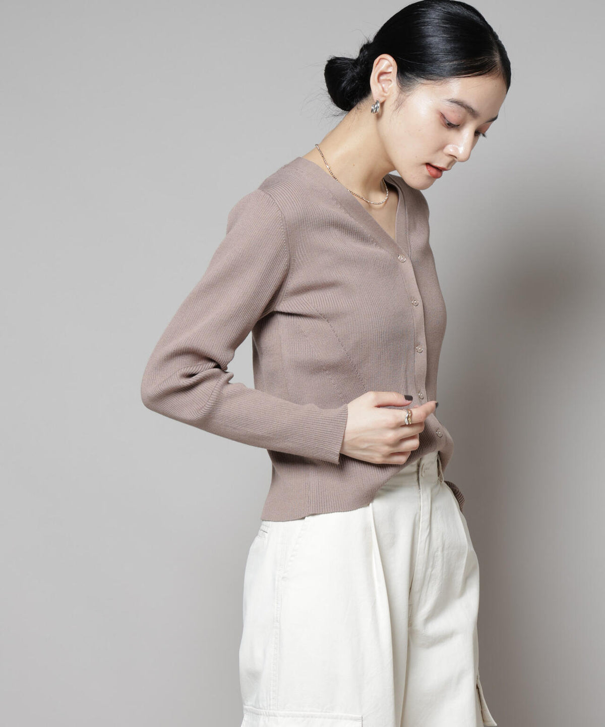 CICA&UVカット加工Vネックリブカーディガン 6695222314