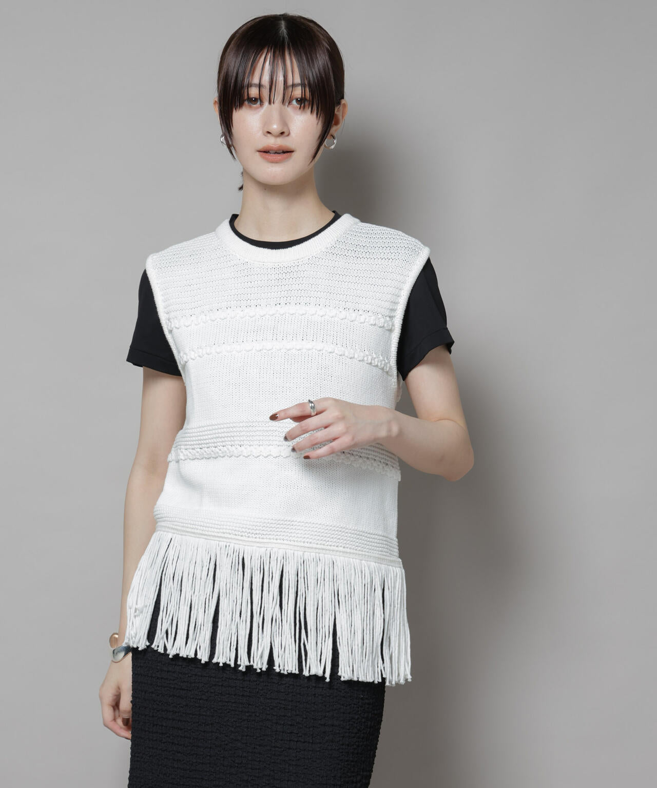 リリヤーンフリンジニットベスト 6695222317