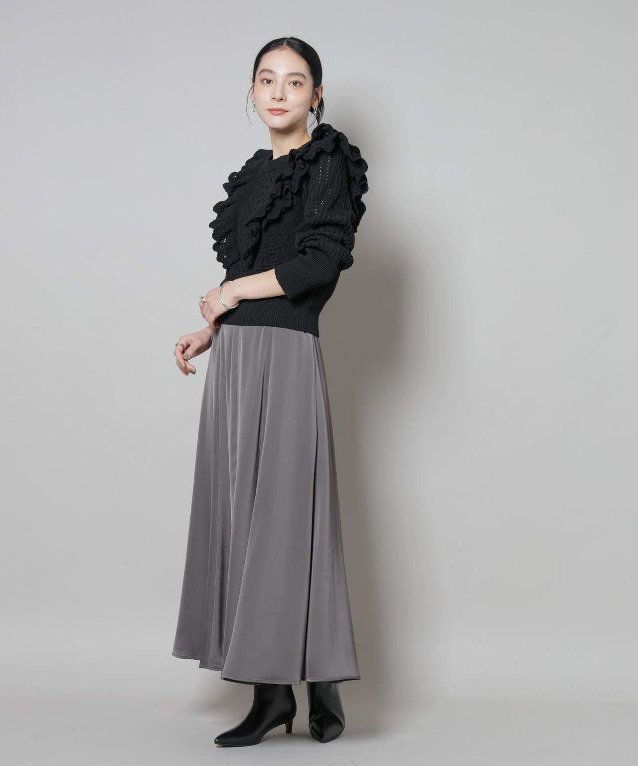 フリルケーブルニットプルオーバー 6695222324