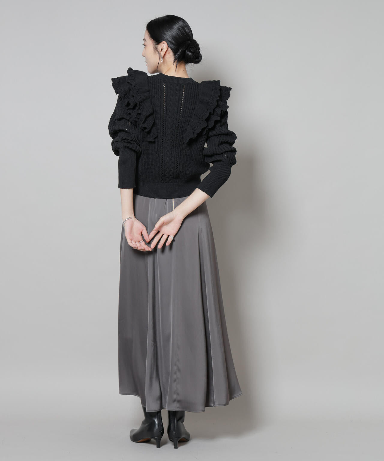 フリルケーブルニットプルオーバー 6695222324