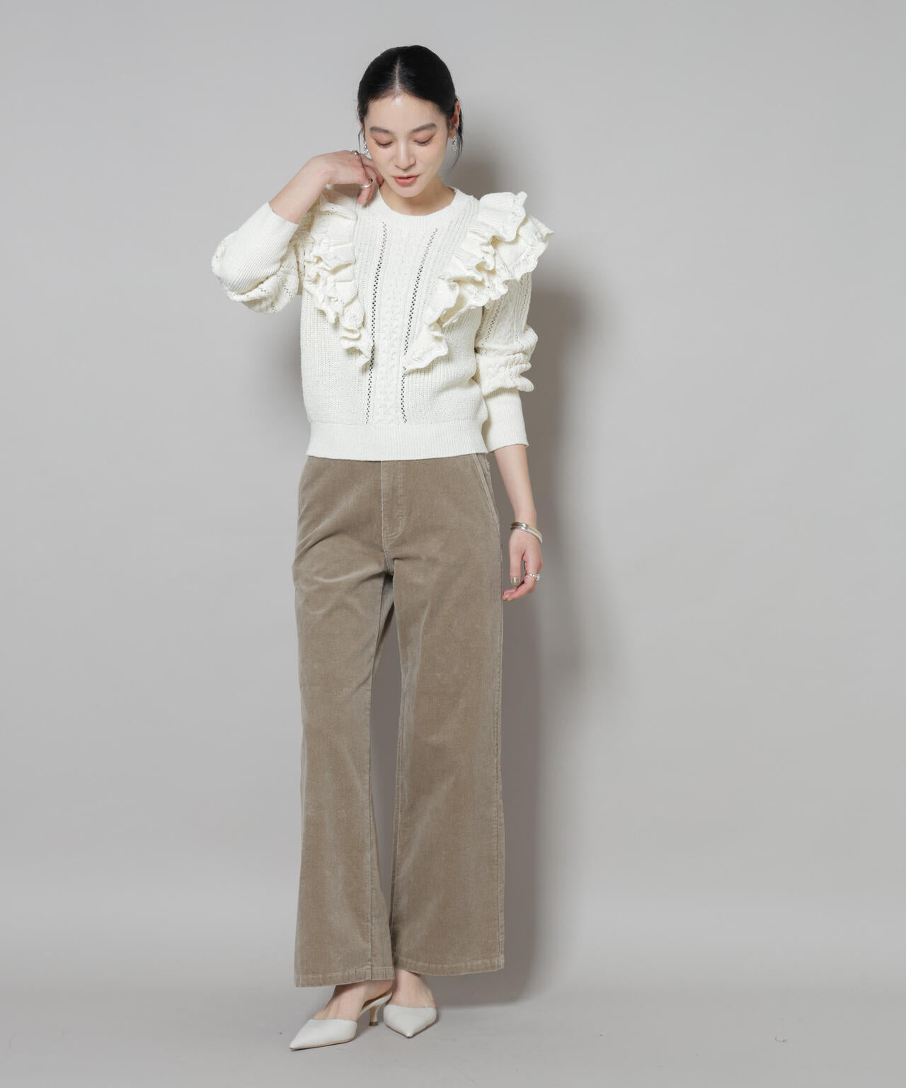 フリルケーブルニットプルオーバー 6695222324