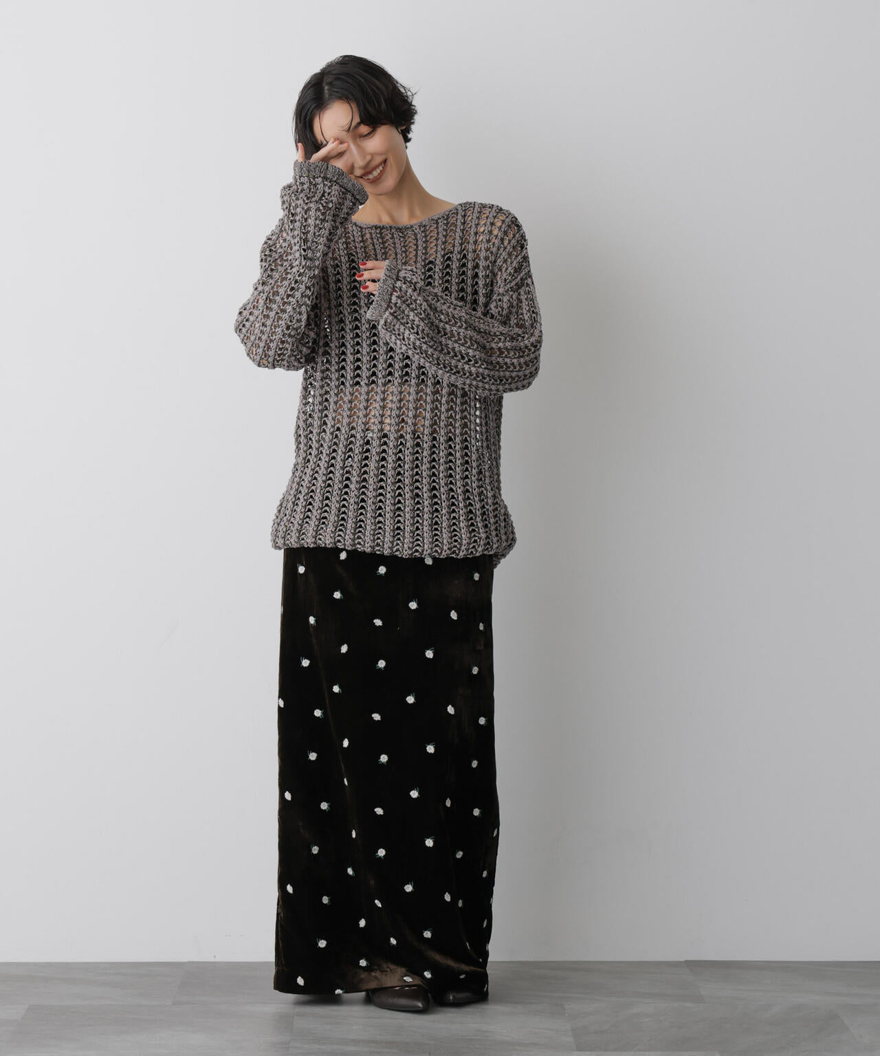 「STEVELOUR」シャイニーレースニットトップス 6695222327