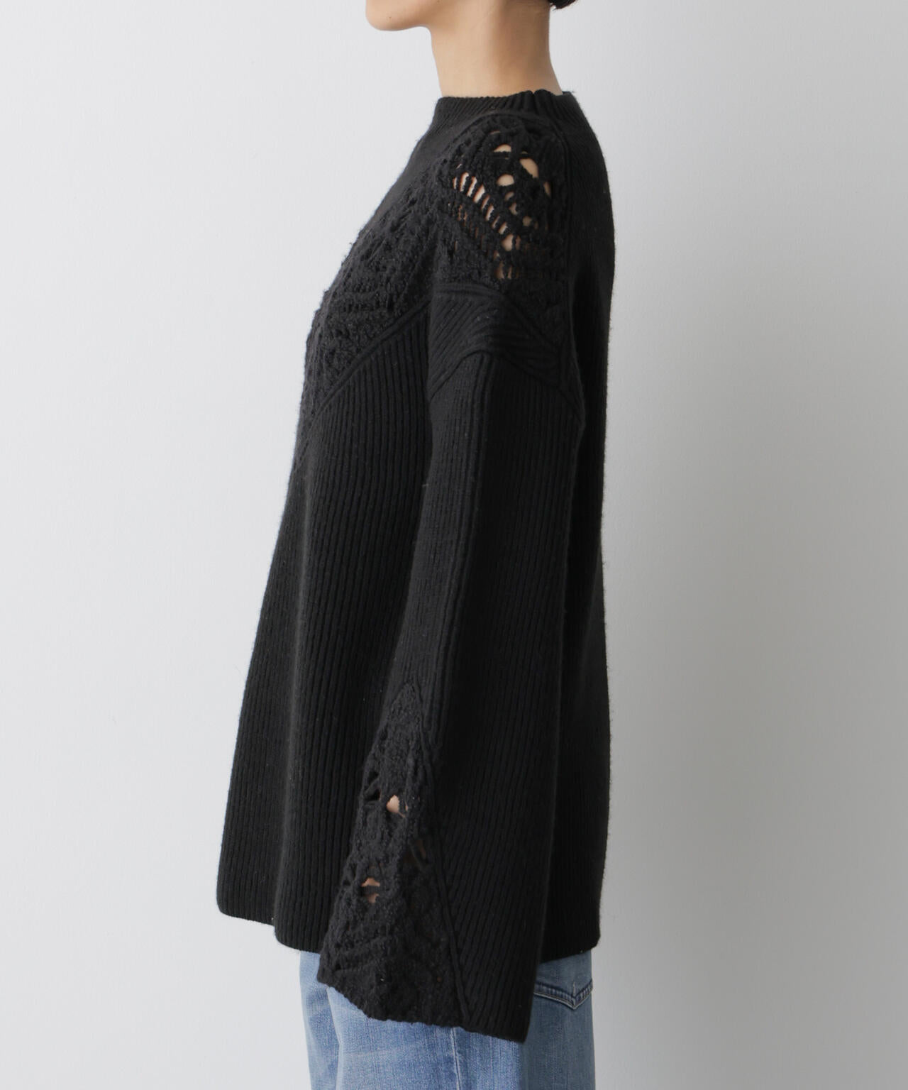 「STEVELOUR」レースモチーフフレア袖ニット 6695222329