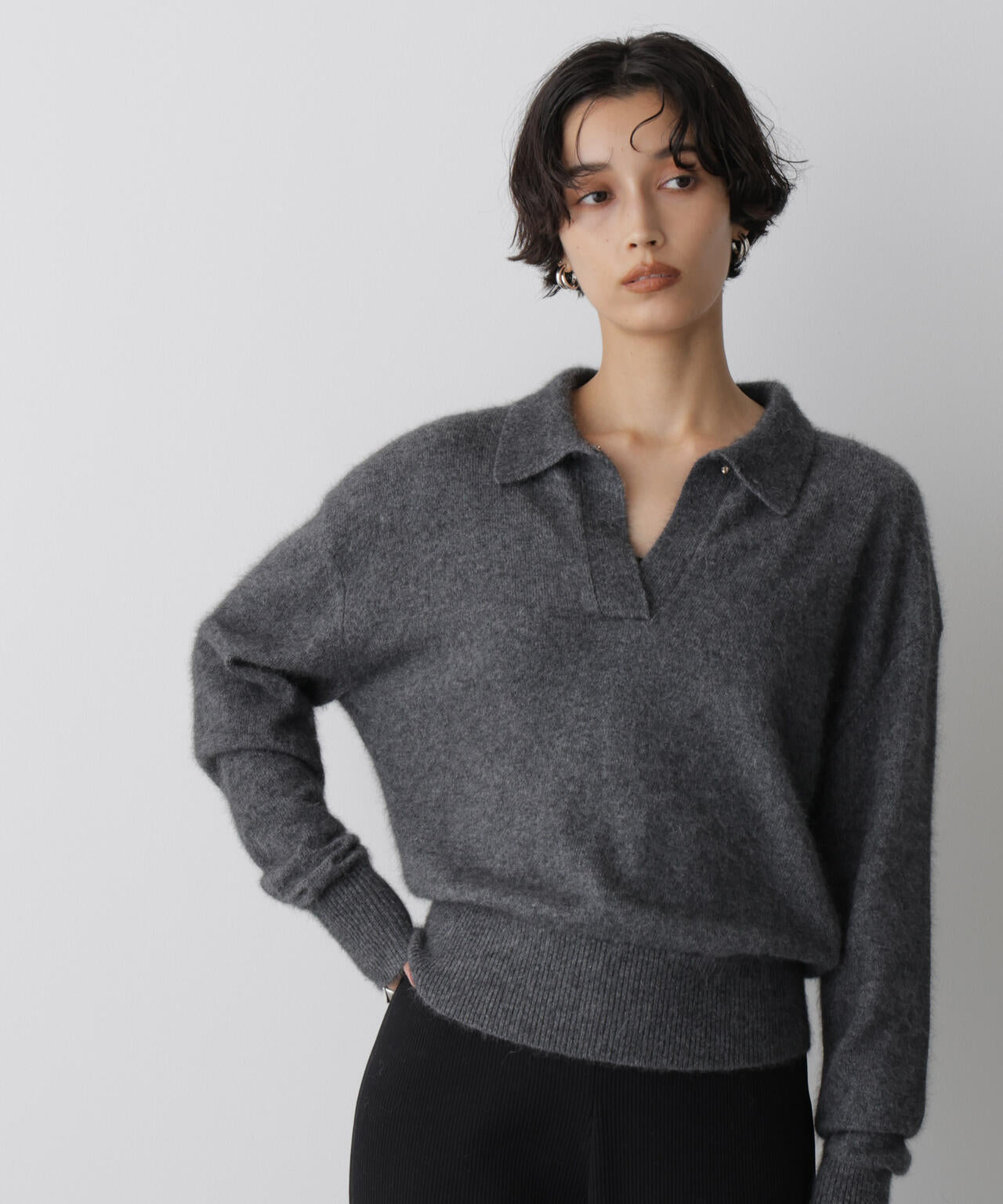 「STEVELOUR」スキッパーポロ衿ソフトタッチニット 6695222330