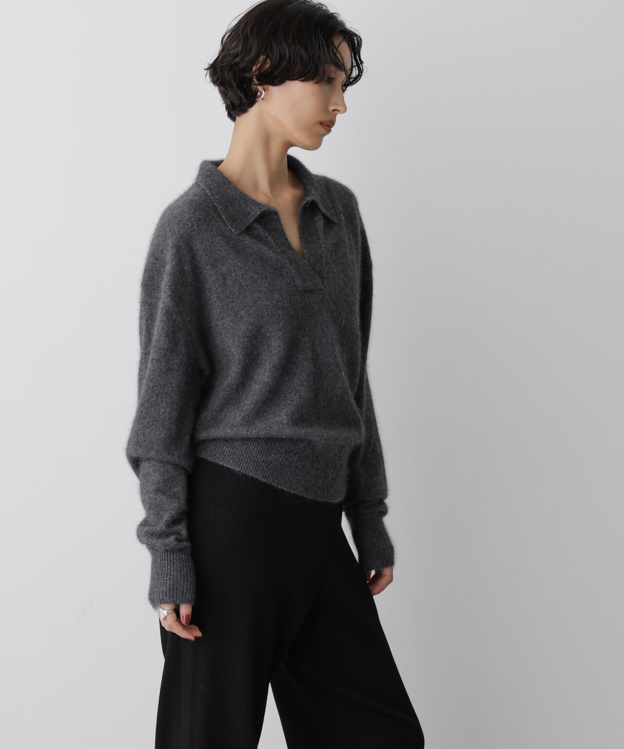 「STEVELOUR」スキッパーポロ衿ソフトタッチニット 6695222330