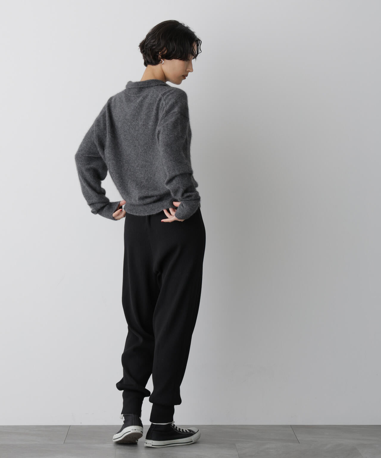 「STEVELOUR」スキッパーポロ衿ソフトタッチニット 6695222330