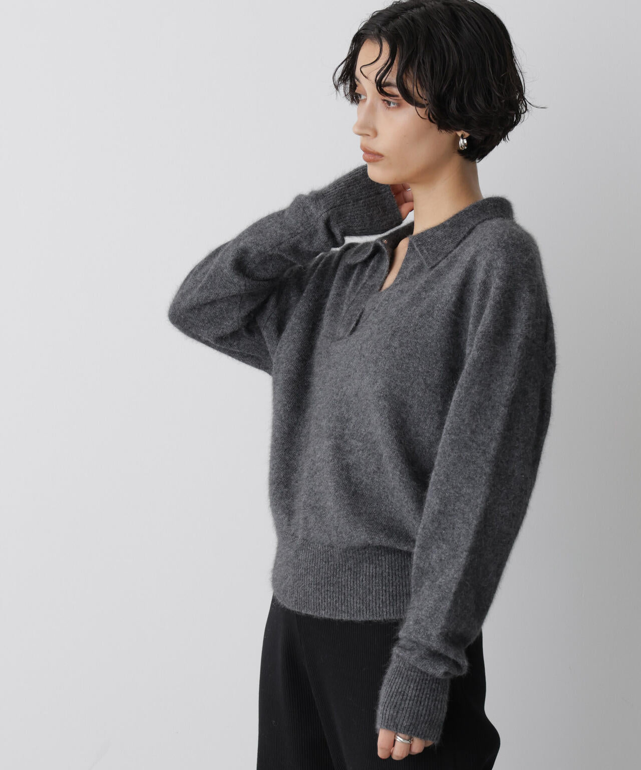 「STEVELOUR」スキッパーポロ衿ソフトタッチニット 6695222330