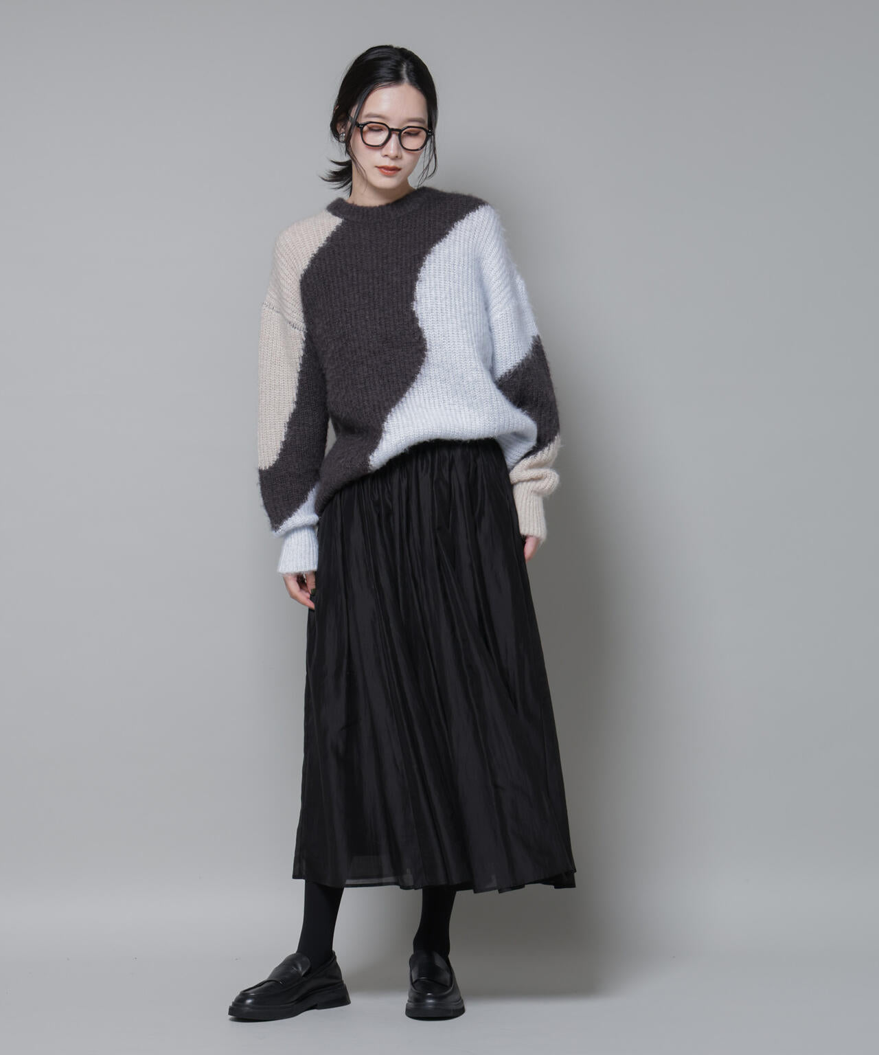 モヘヤ起毛カーブパターンブロッキングニット 6695222337