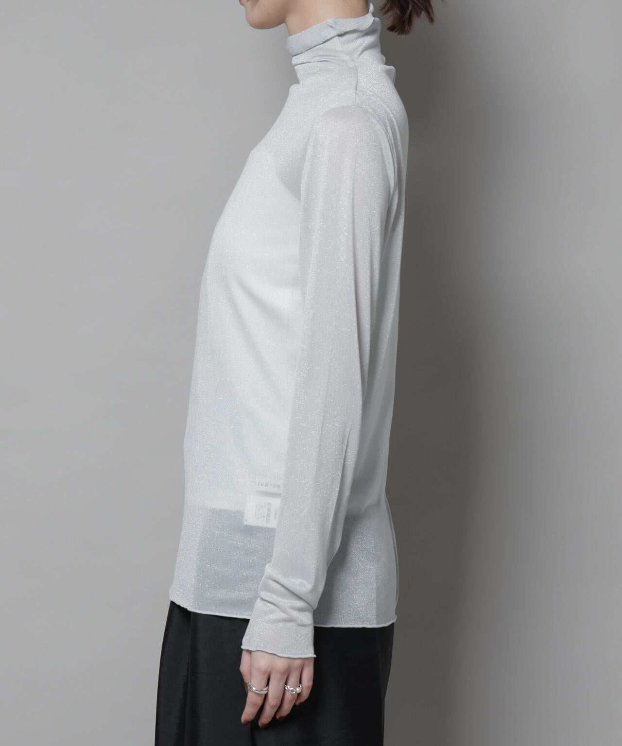 ラメシアータートルカットトップス 6695223305