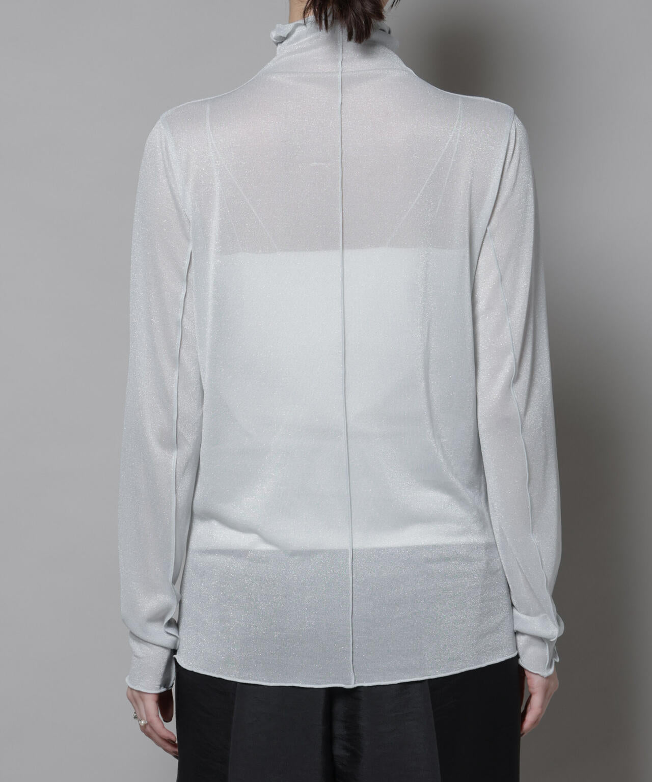 ラメシアータートルカットトップス 6695223305