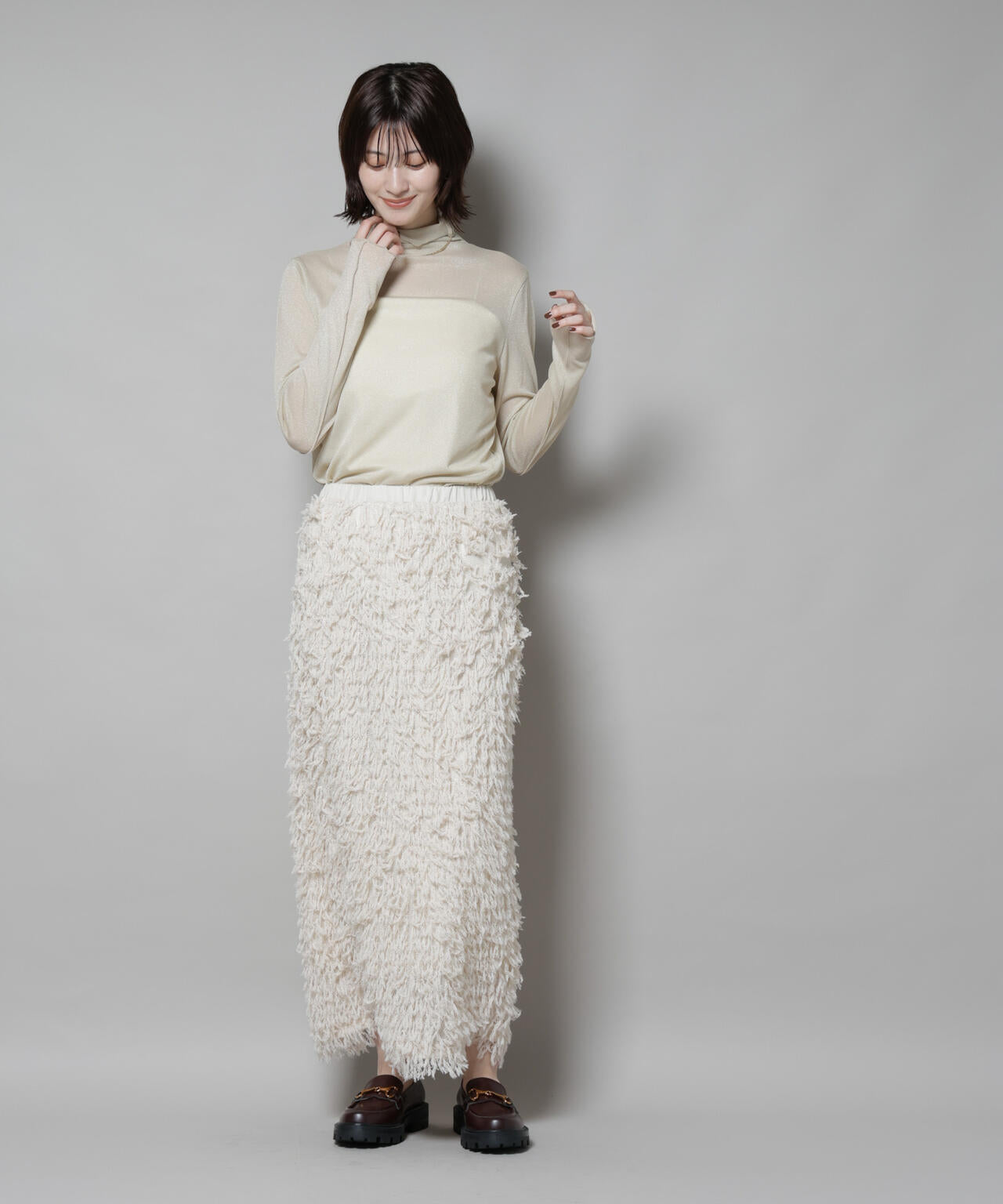 ラメシアータートルカットトップス 6695223305