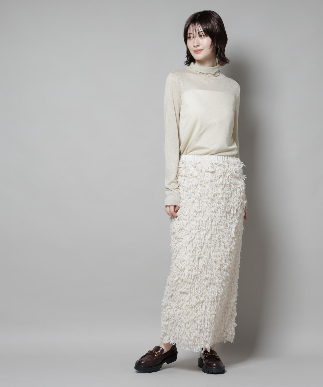 ラメシアータートルカットトップス 6695223305