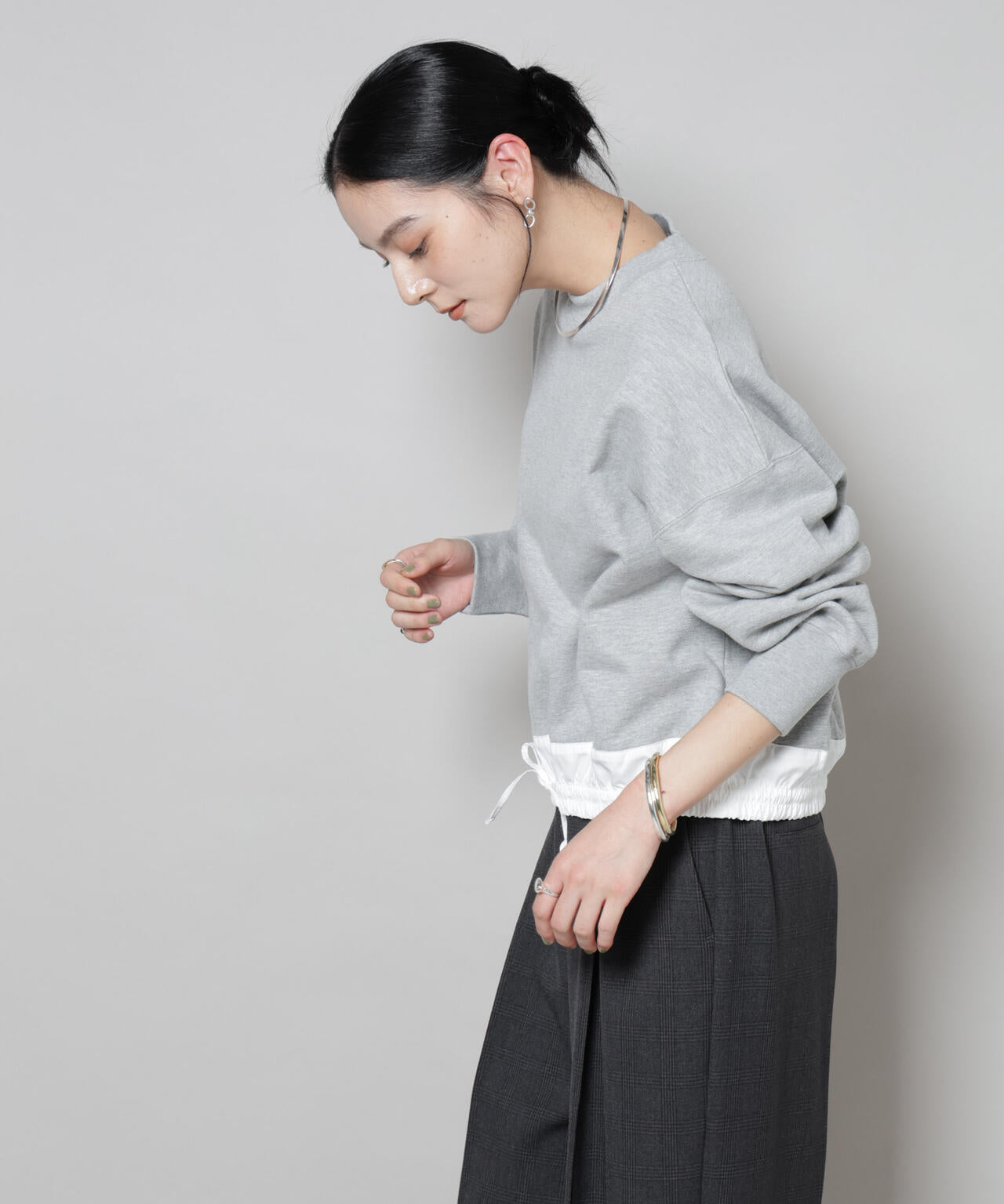 ブロード切替クルーネック裏毛トップス 6695223307