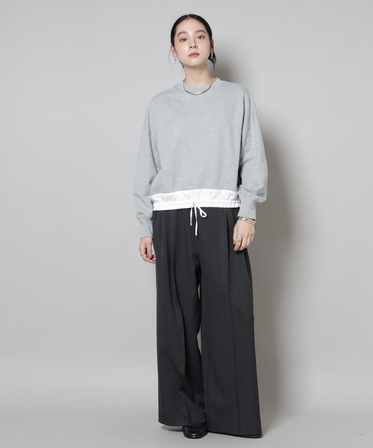 ブロード切替クルーネック裏毛トップス 6695223307