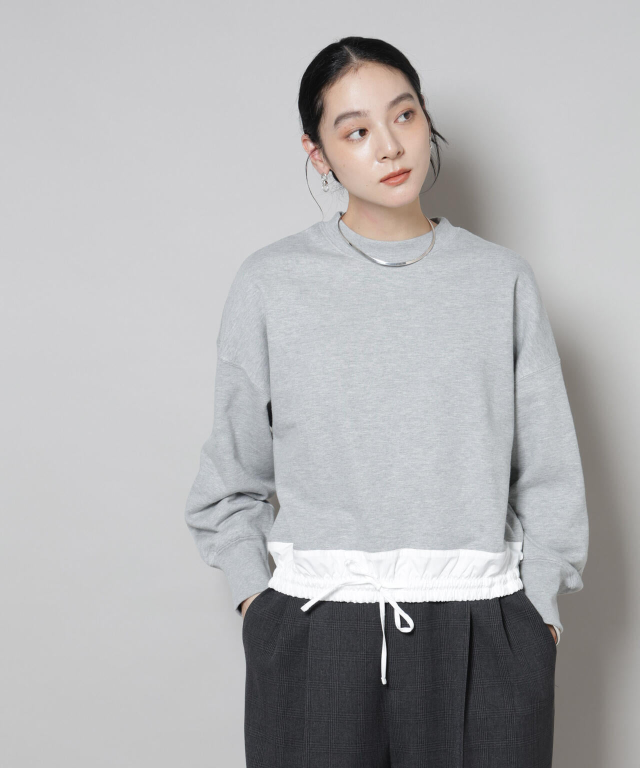 ブロード切替クルーネック裏毛トップス 6695223307