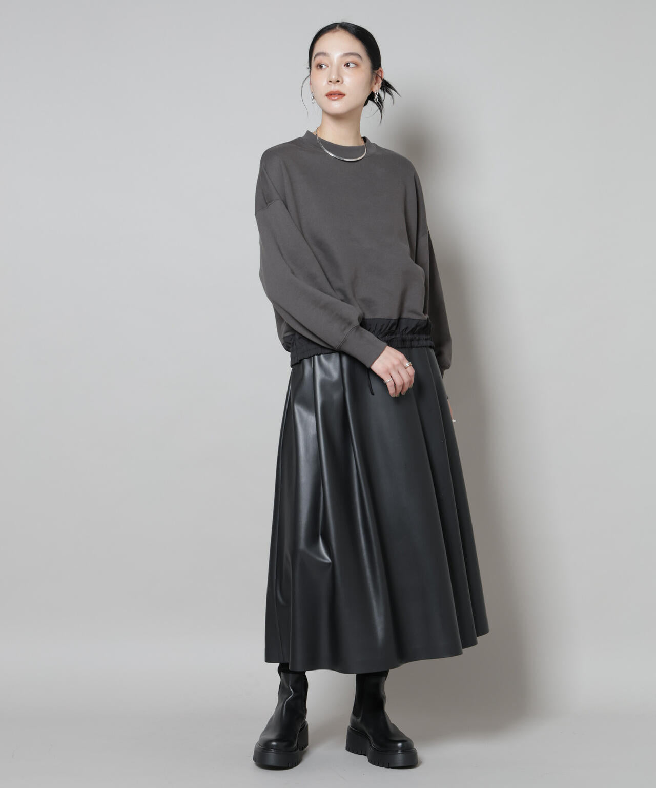 ブロード切替クルーネック裏毛トップス 6695223307