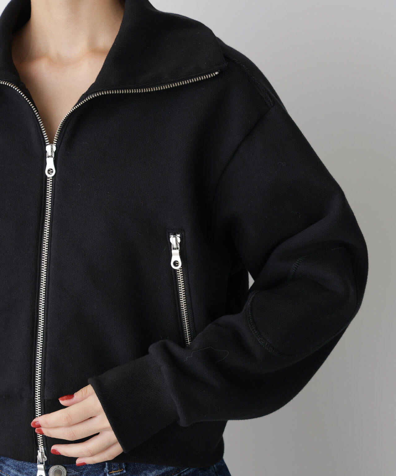 「STEVELOUR」コンパクトダブルジップスウェット 6695223310