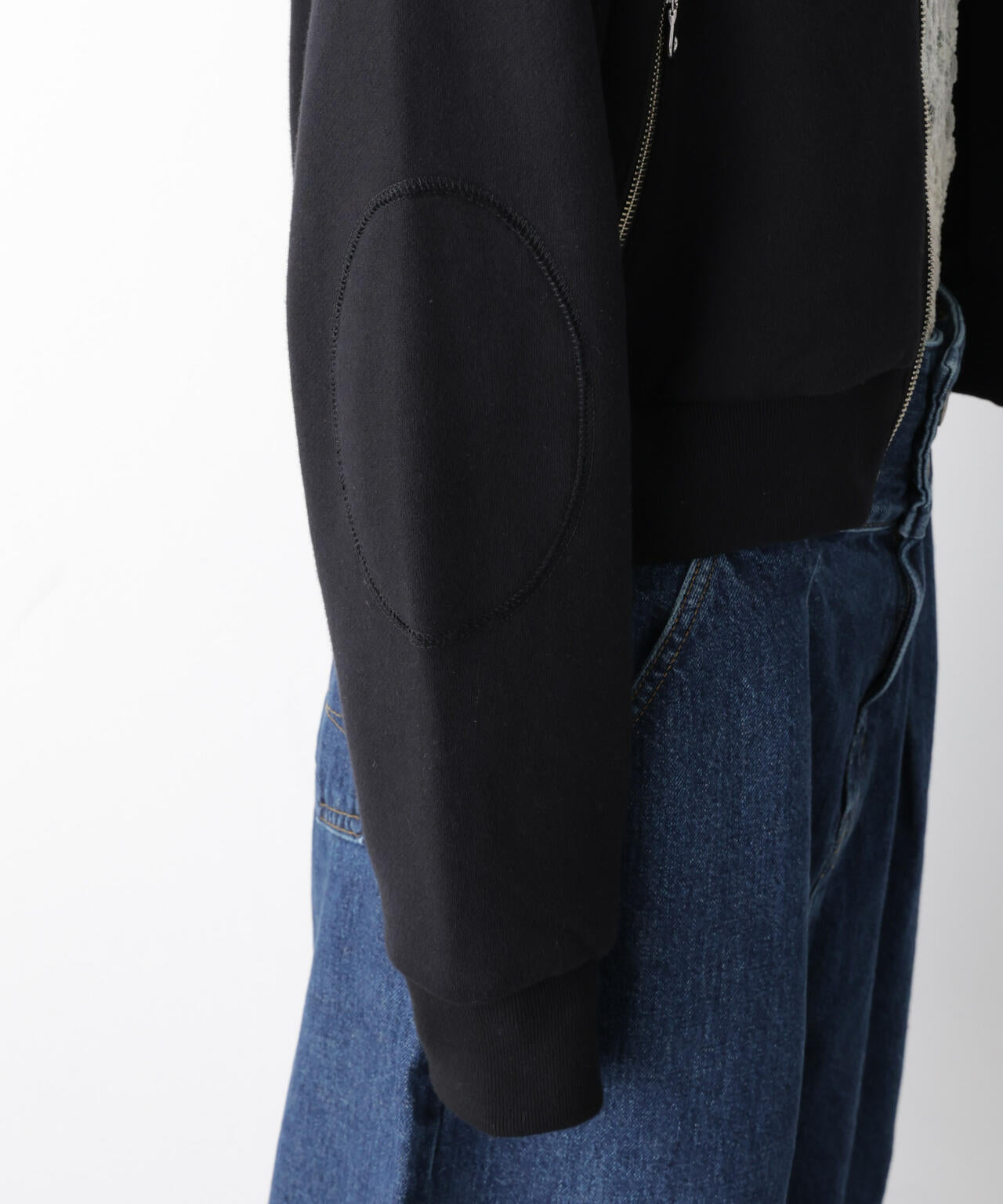 「STEVELOUR」コンパクトダブルジップスウェット 6695223310