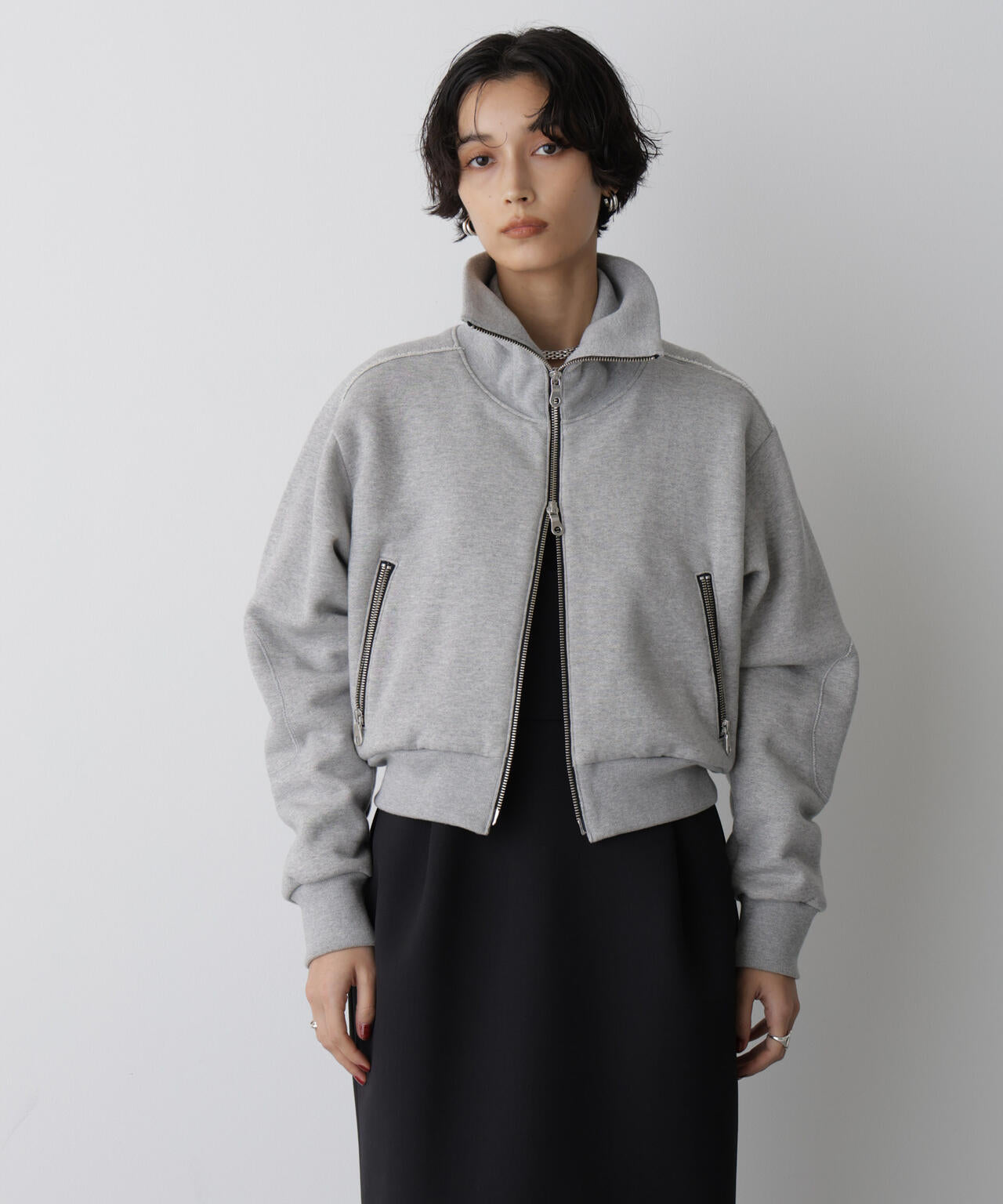 「STEVELOUR」コンパクトダブルジップスウェット 6695223310