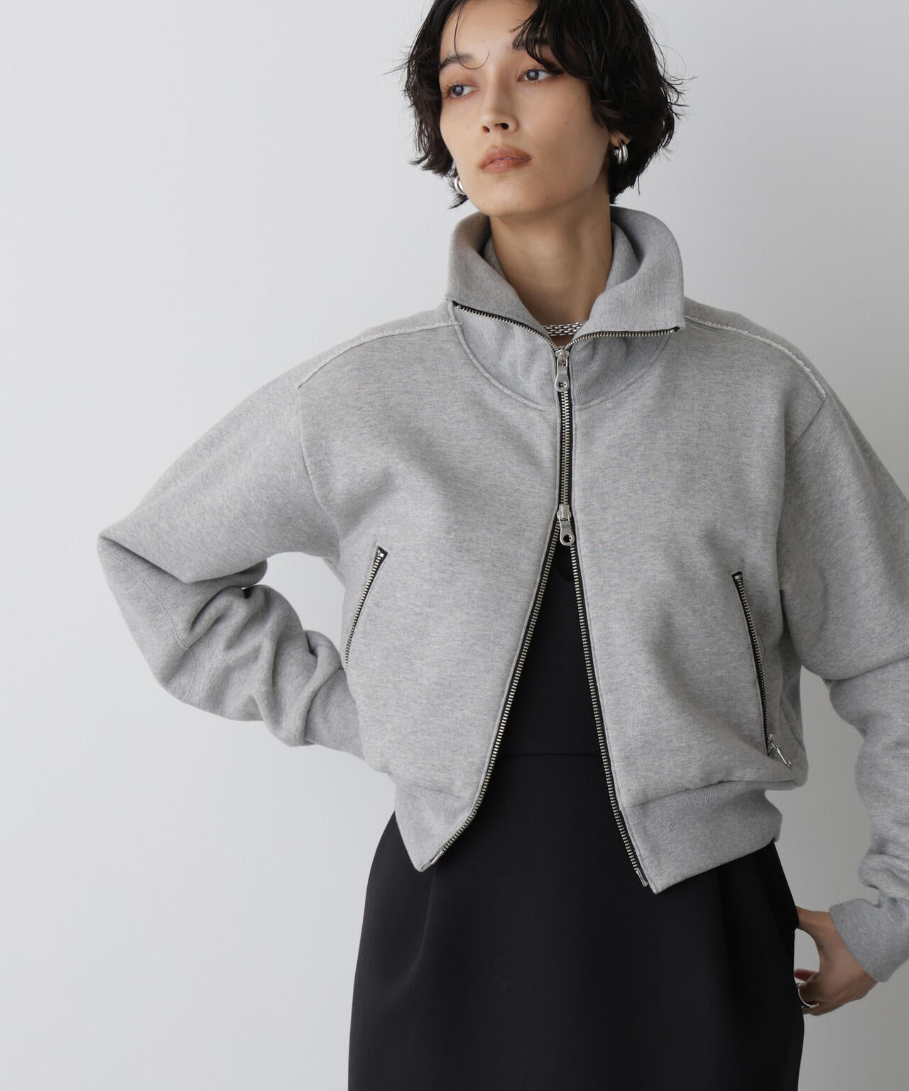 「STEVELOUR」コンパクトダブルジップスウェット 6695223310