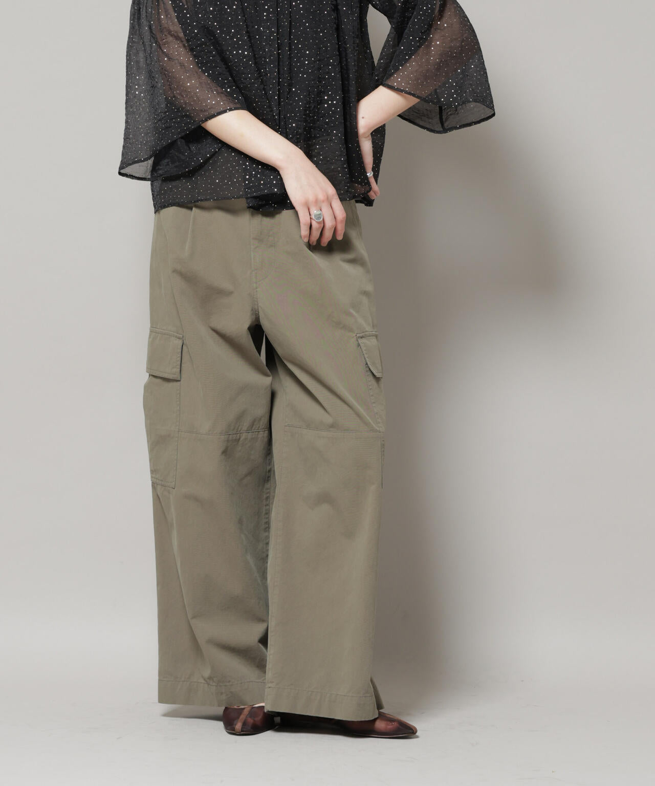 サイドポケットワイドチノパンツ 6695227304