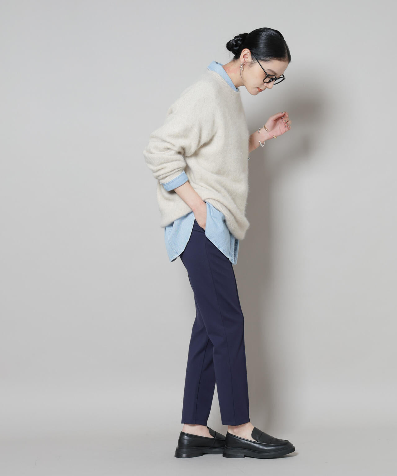 ピンタックポンチスリムパンツ 6695227306