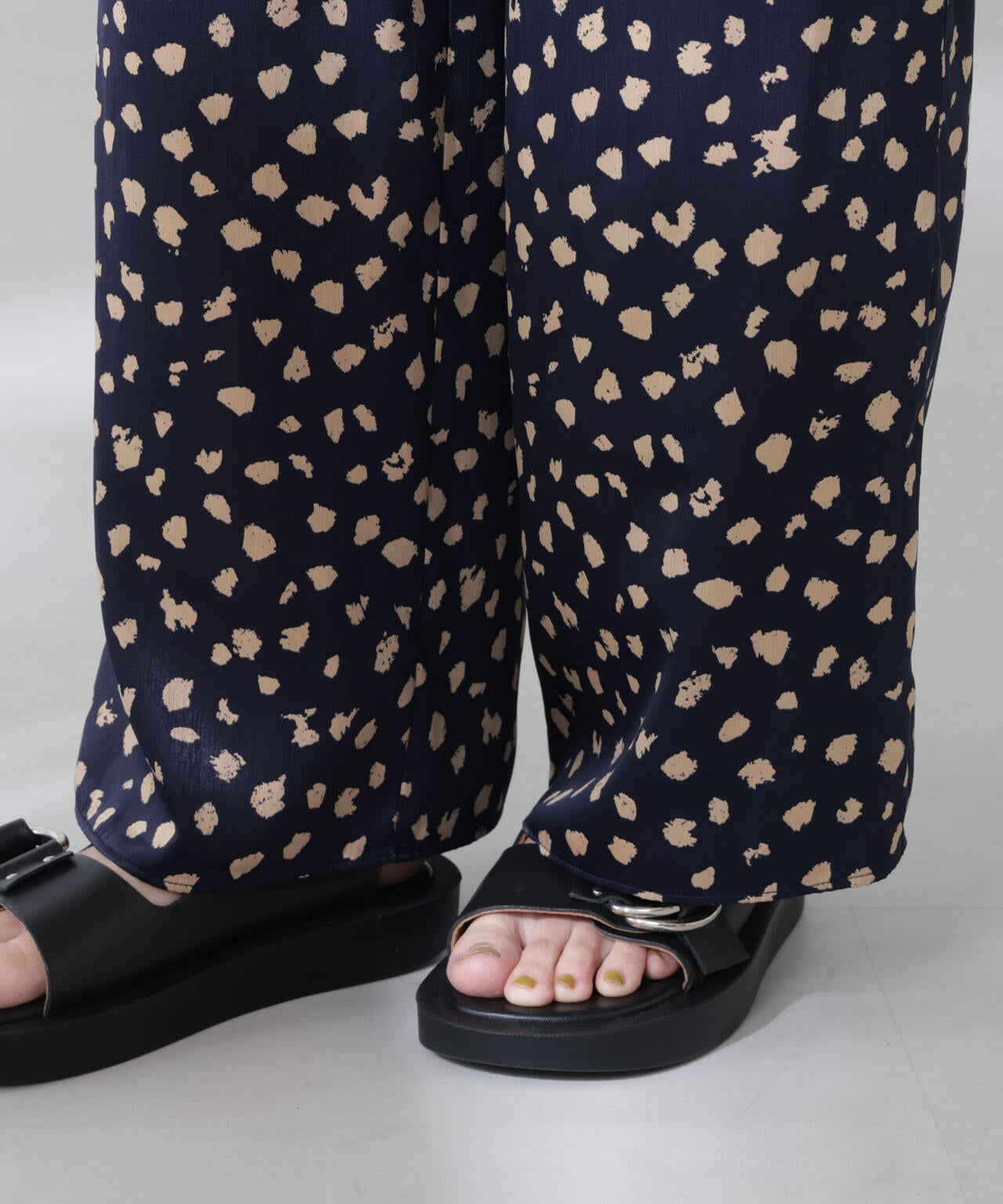 レオパードプリントイージーワイドパンツ 6695227307