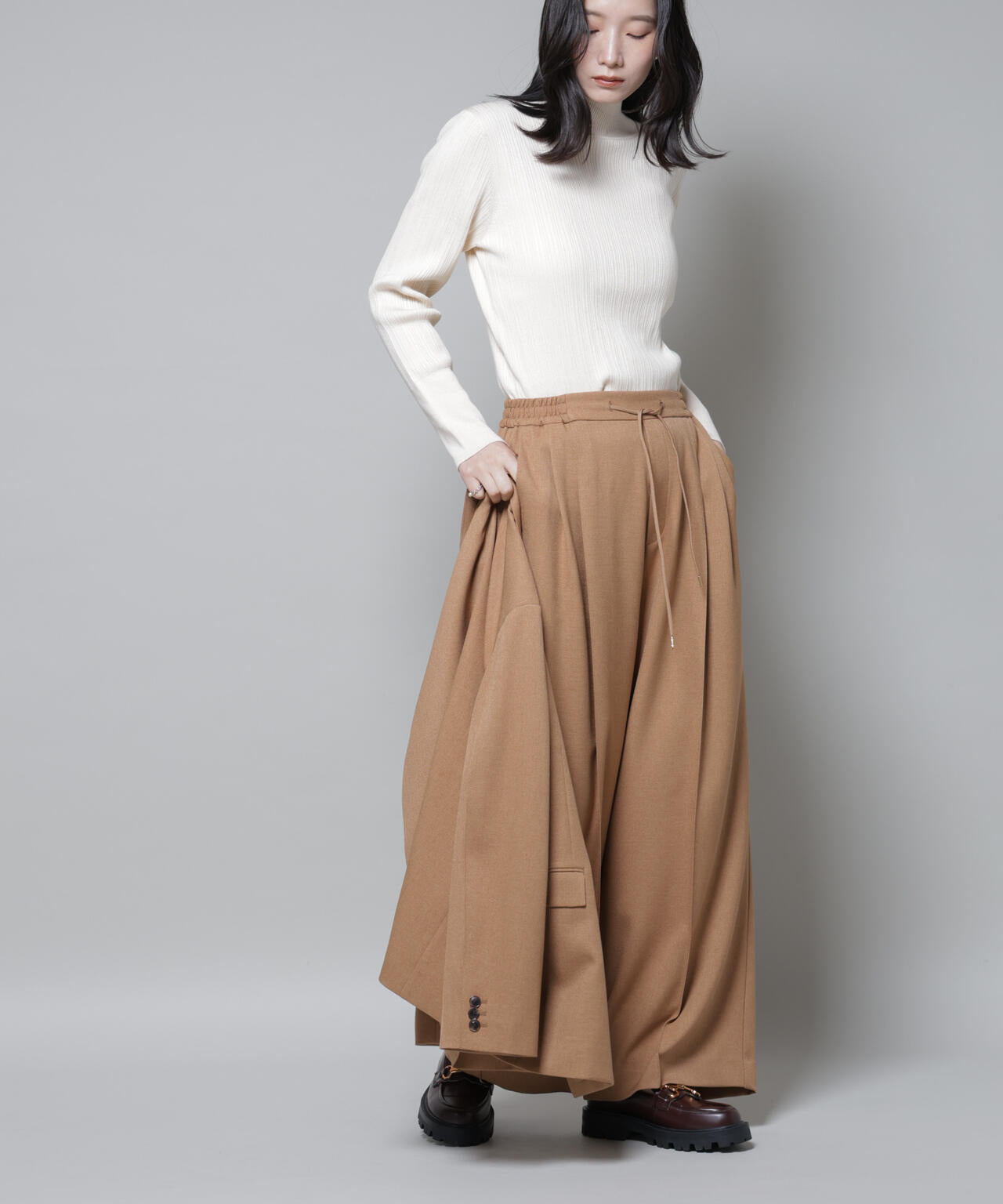 ストレッチサージピンタックイージーワイドパンツ(セットアップ可) 6695227320