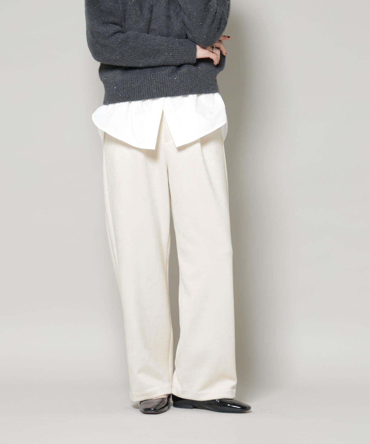 フェイクスエードタックパンツ 6695227322