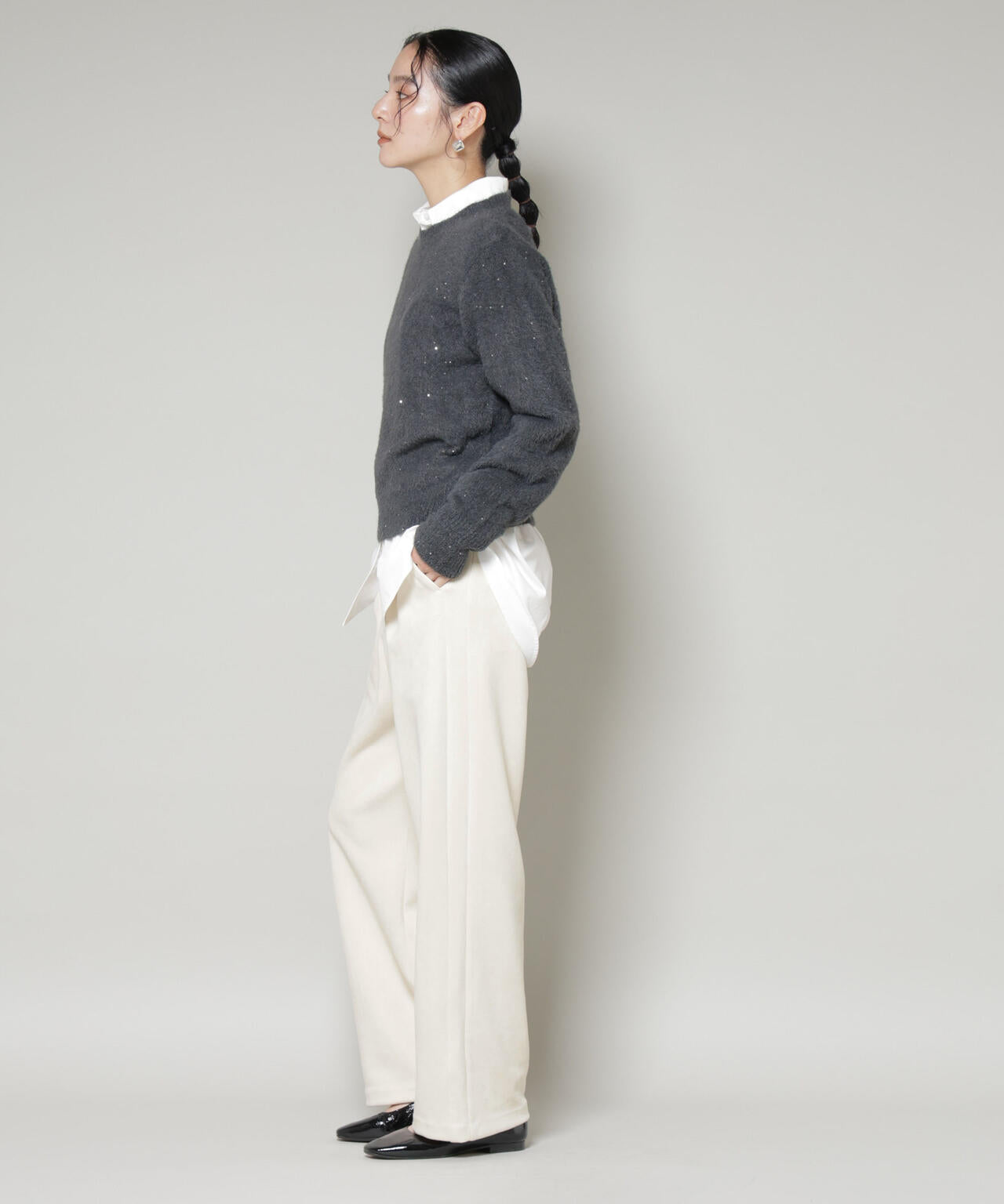 フェイクスエードタックパンツ 6695227322