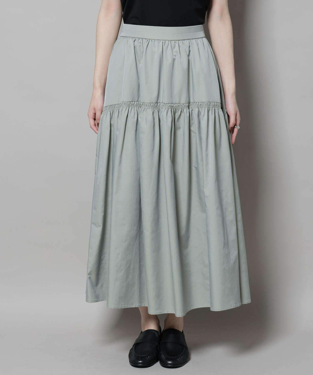 シャンブレータフタティアードギャザースカート 6695230304