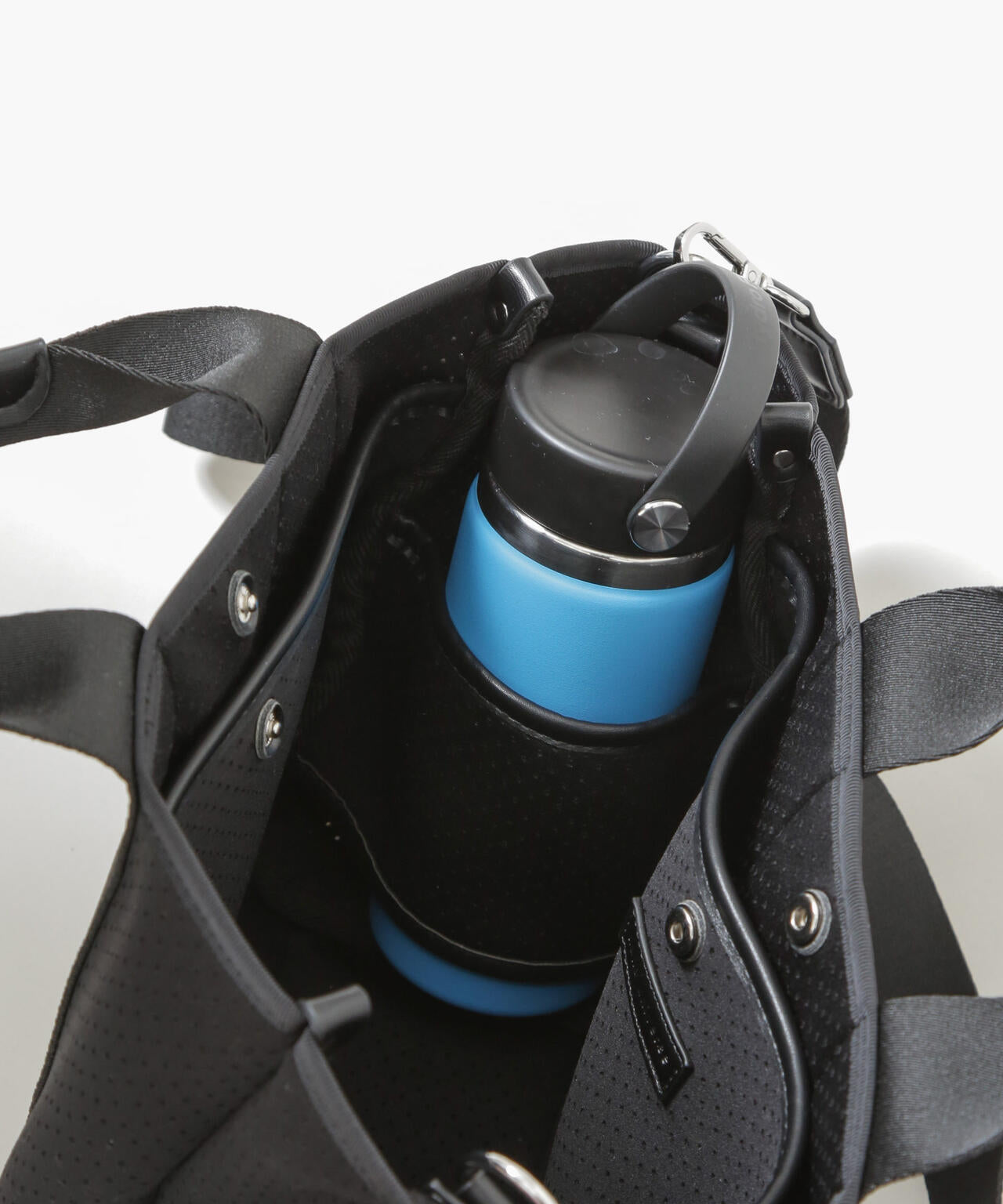 パンチングショルダートートバッグ 6695232301