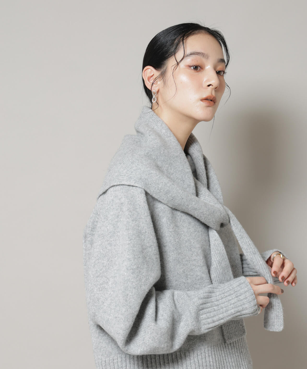 AQUAウールカシミヤトライアングルストール 6695241300