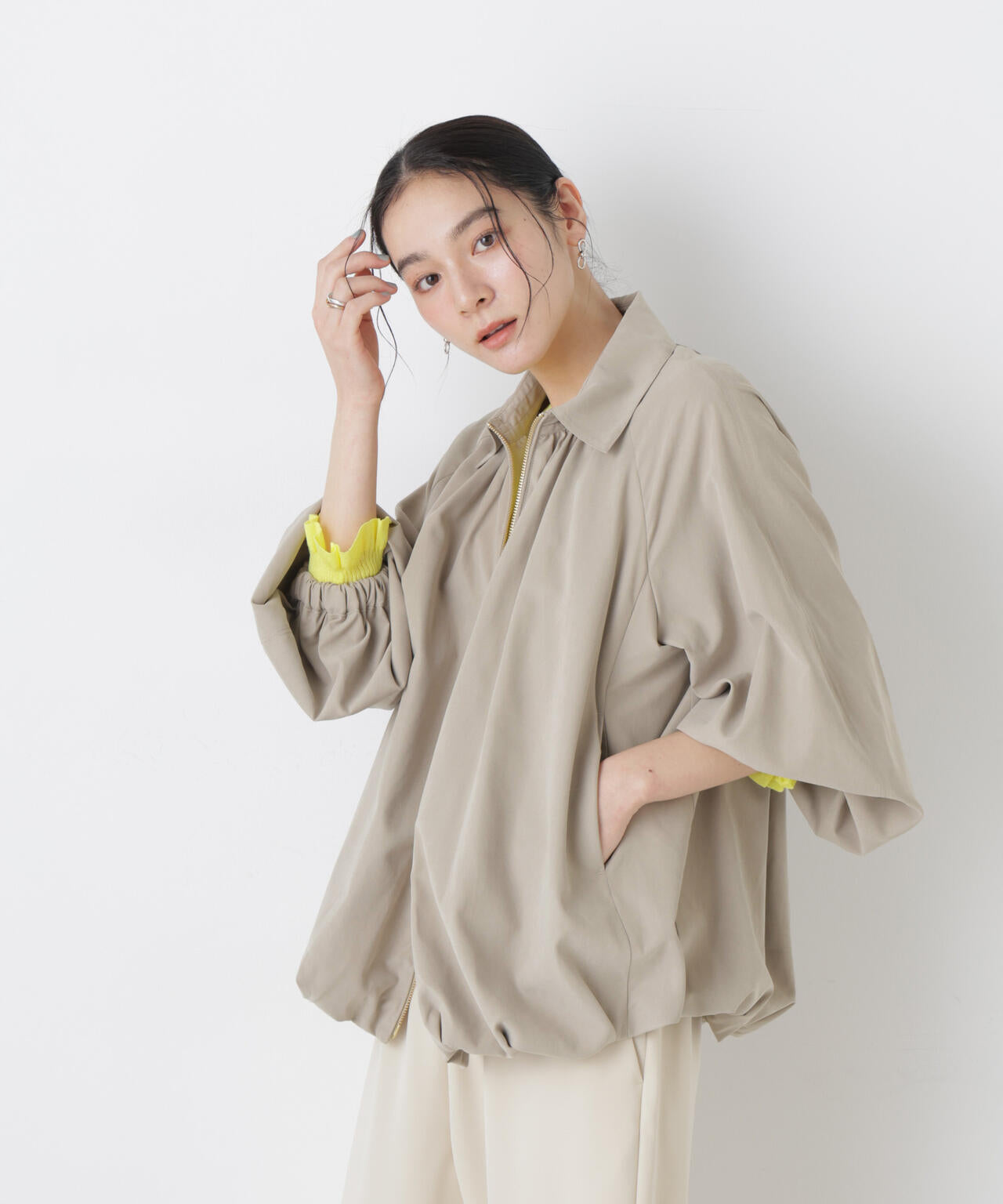 ライトスエードギャザーバルーンブルゾン 6696112301