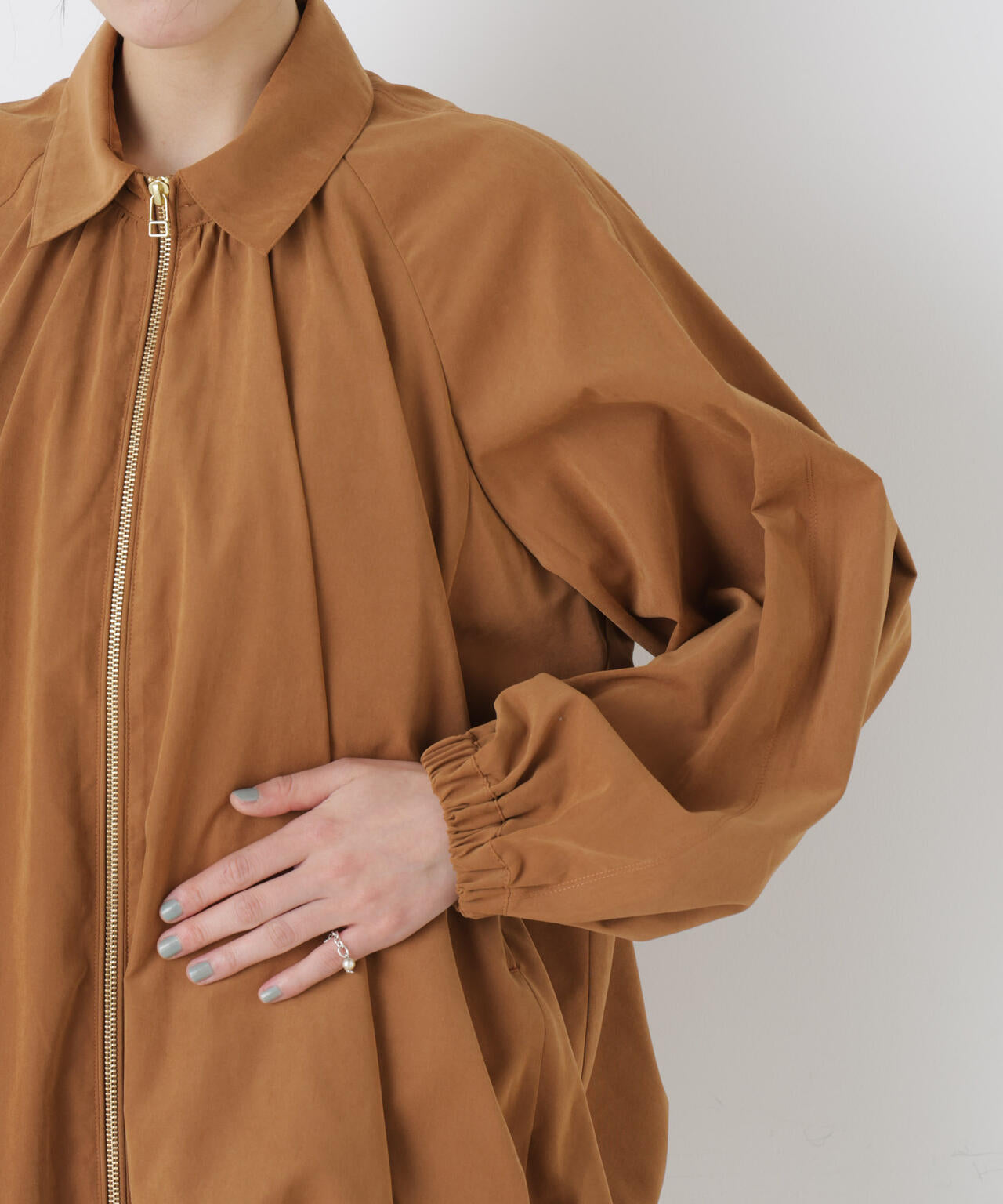 ライトスエードギャザーバルーンブルゾン 6696112301