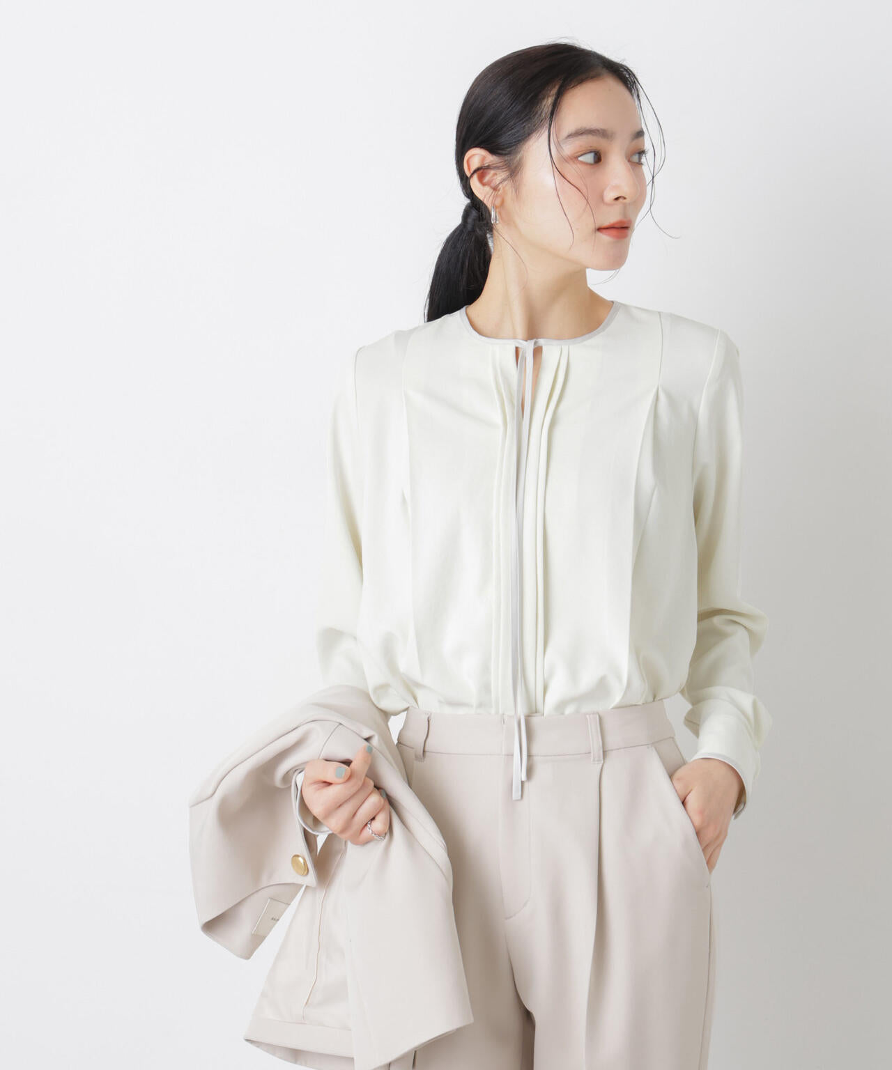 タックリボンブラウス 6696120309