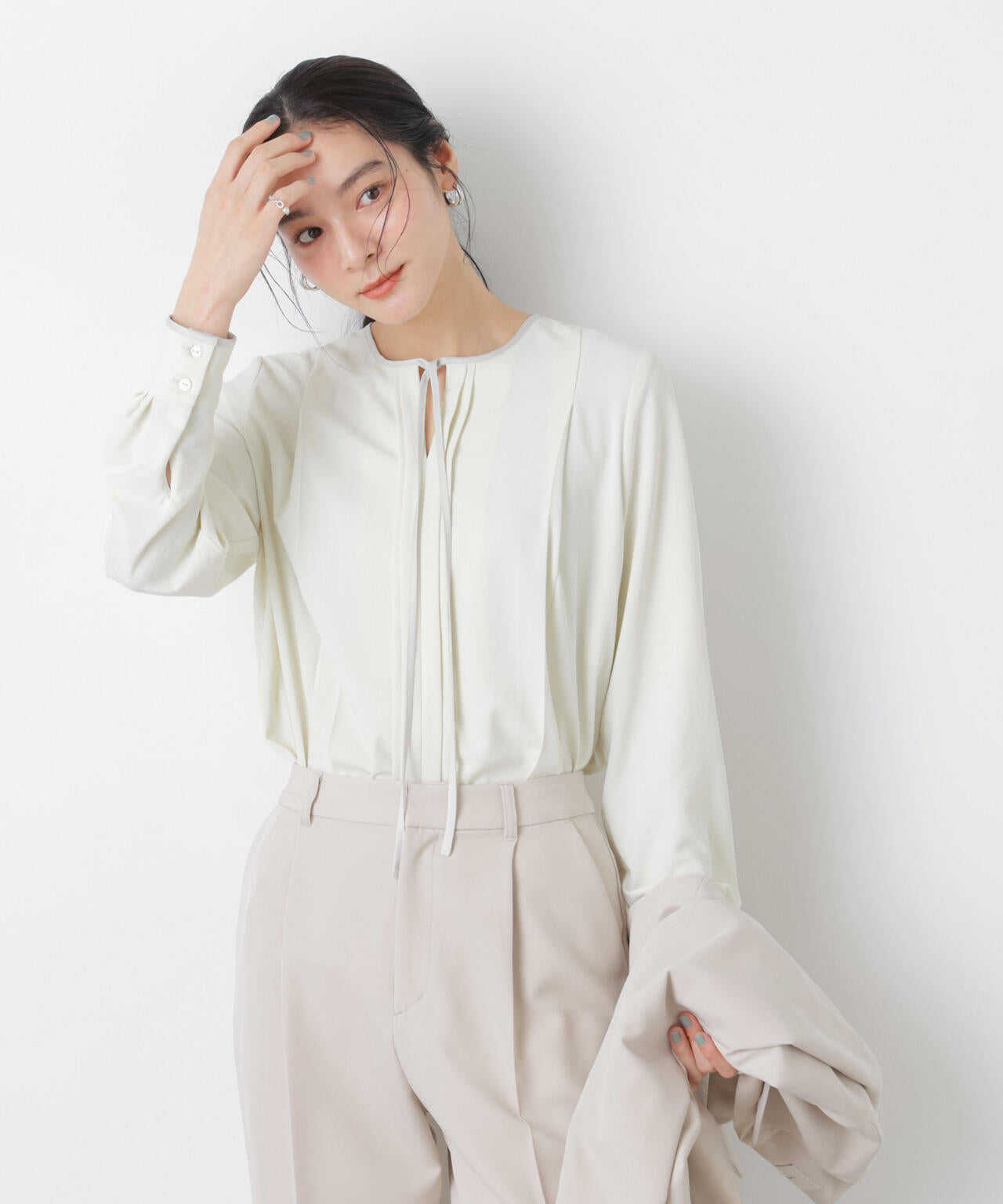 タックリボンブラウス 6696120309