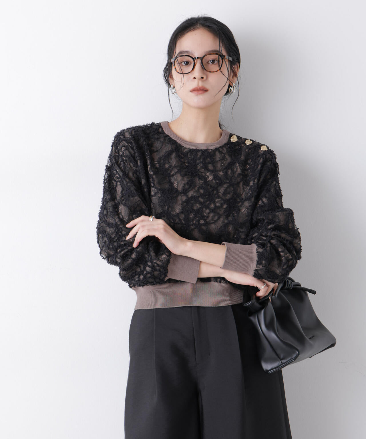 レース レイヤード ニットプルオーバー