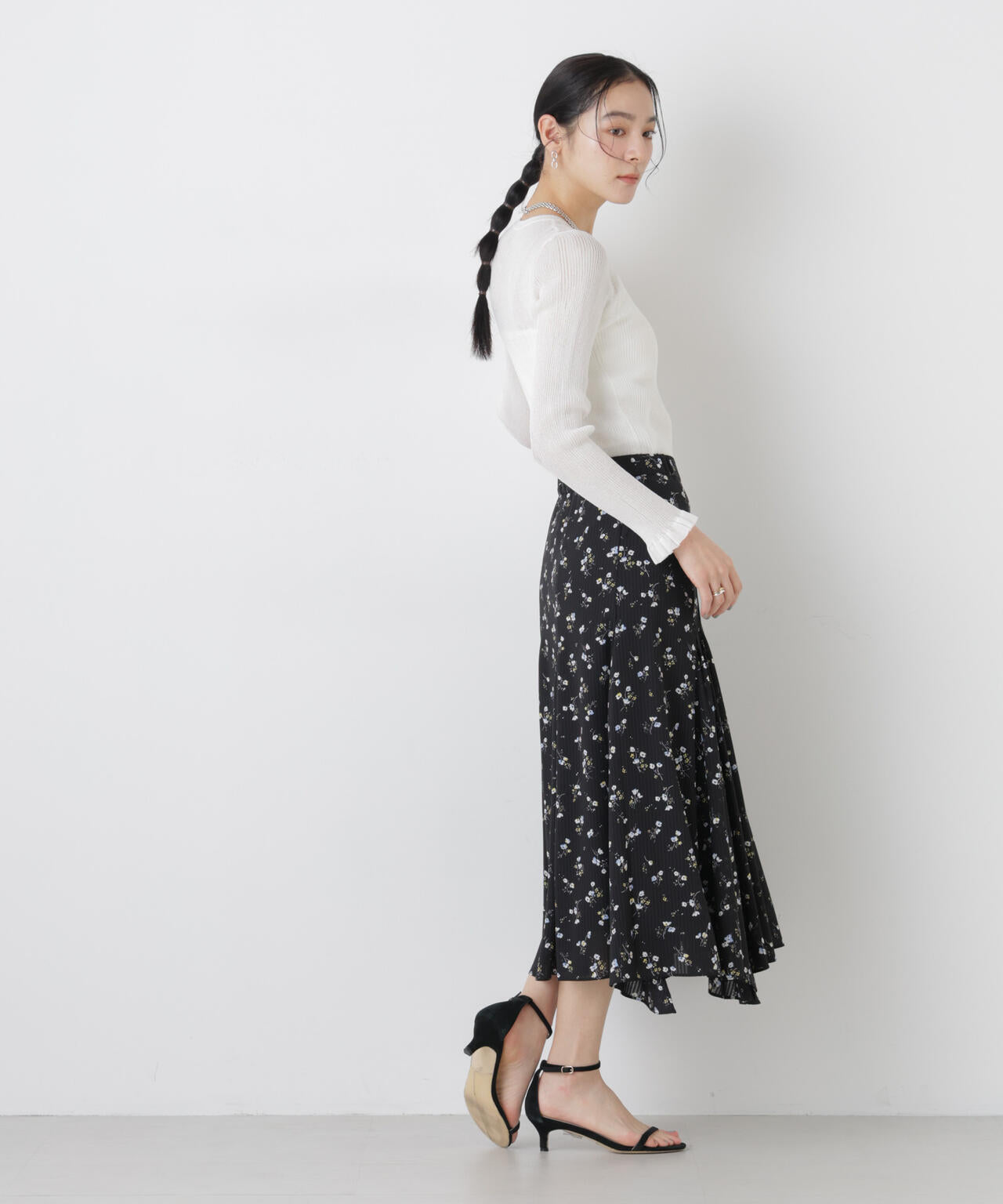 シアーリブフリルカフニット 6696122304