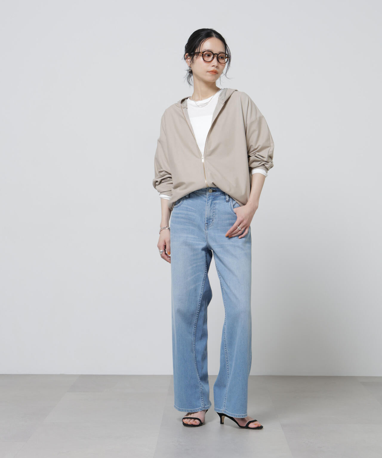 「Meaningful Continuity」coveross(R)ツイル調冷感プレーティング天竺パーカー 6696123303