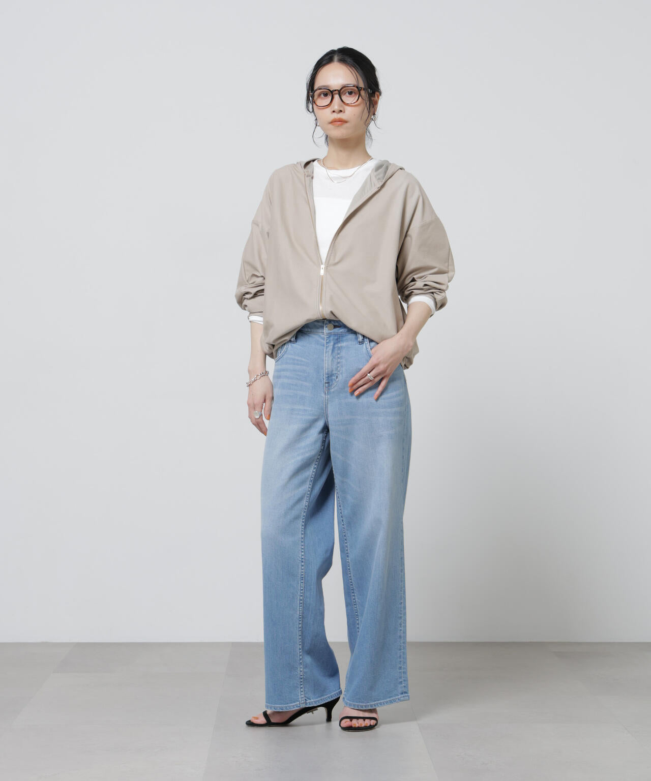 「Meaningful Continuity」coveross(R)ツイル調冷感プレーティング天竺パーカー 6696123303