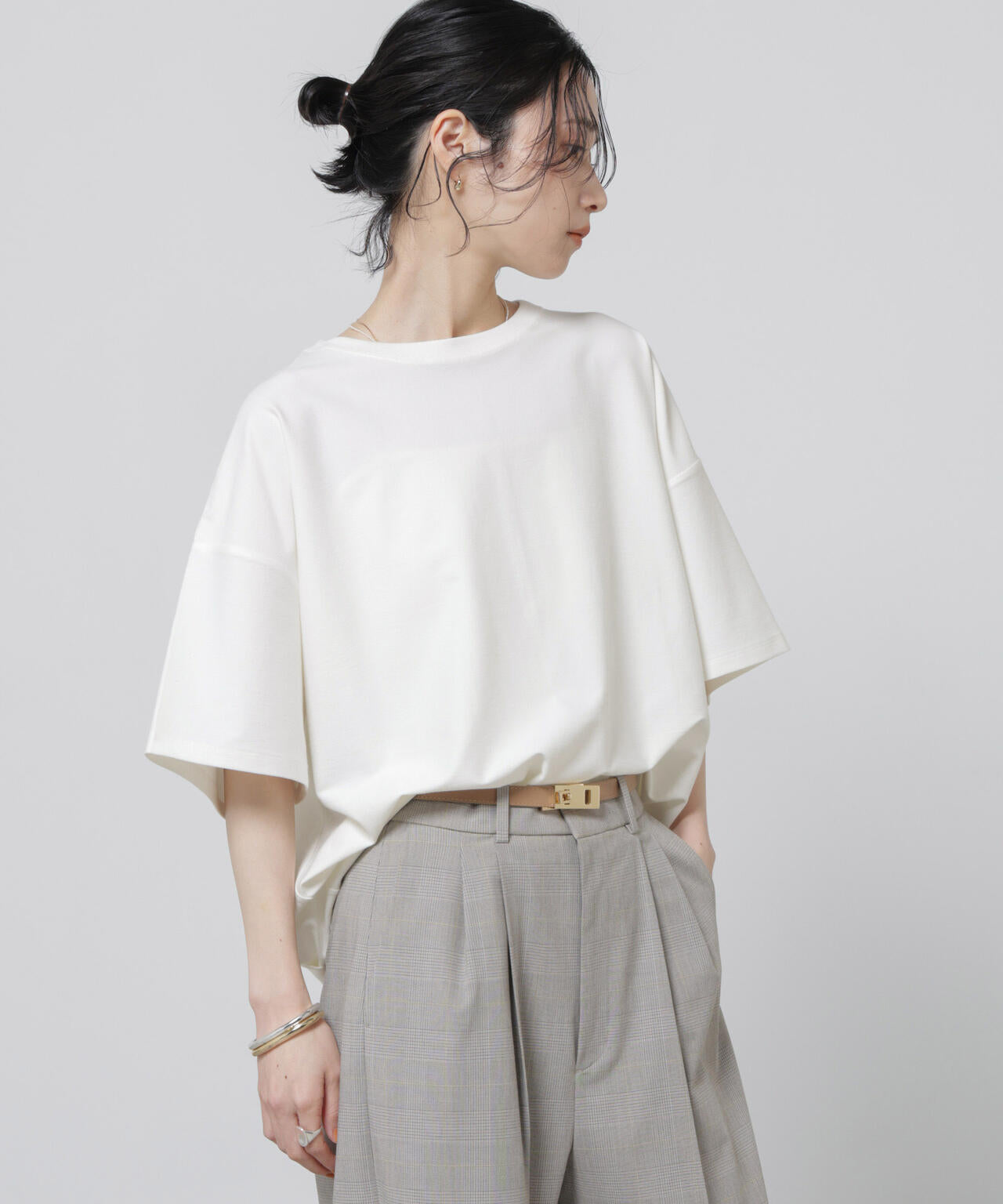 「Meaningful Continuity」coveross(R)ツイル調冷感プレーティング天竺Tシャツ 6696124314