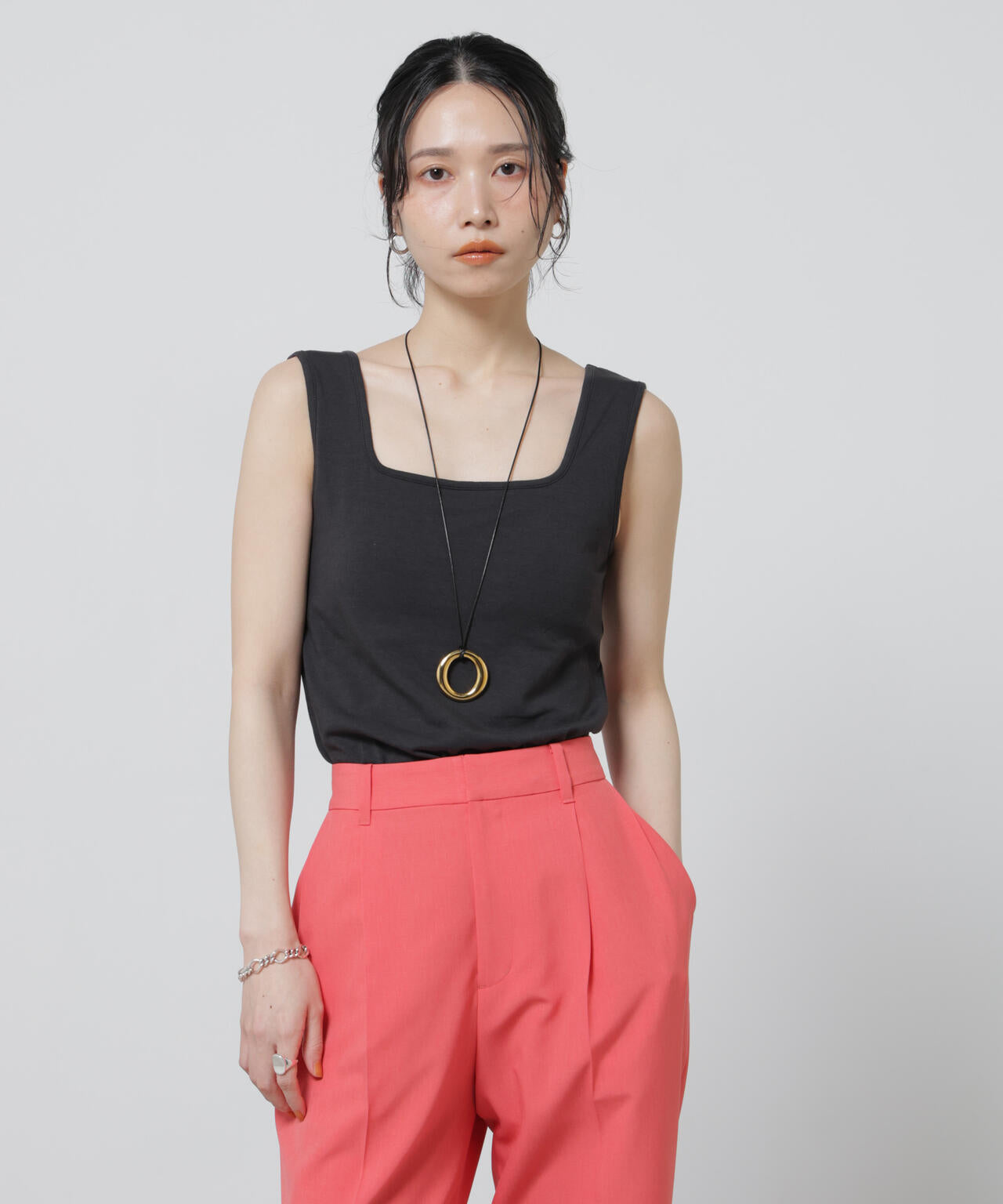 Anti Soaked(R) 汗染み防止カップ付きタンクトップ 6696124325