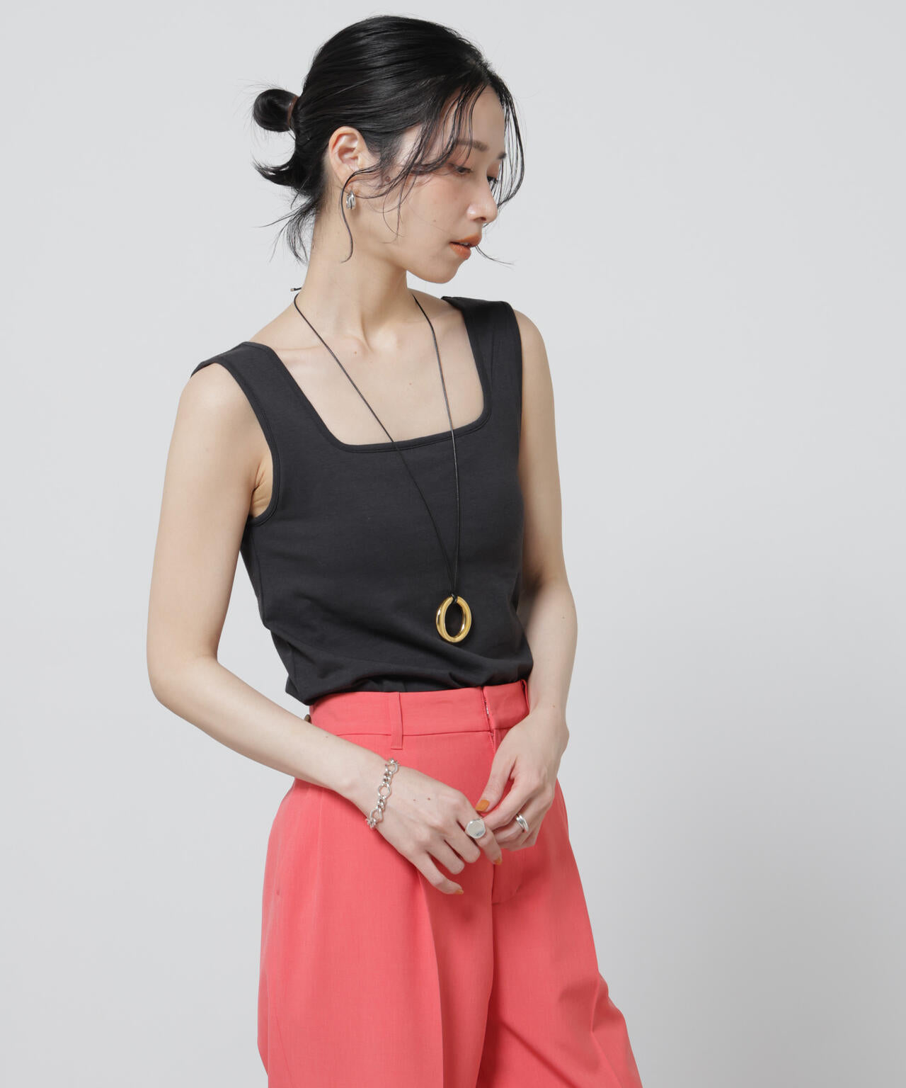 Anti Soaked(R) 汗染み防止カップ付きタンクトップ 6696124325