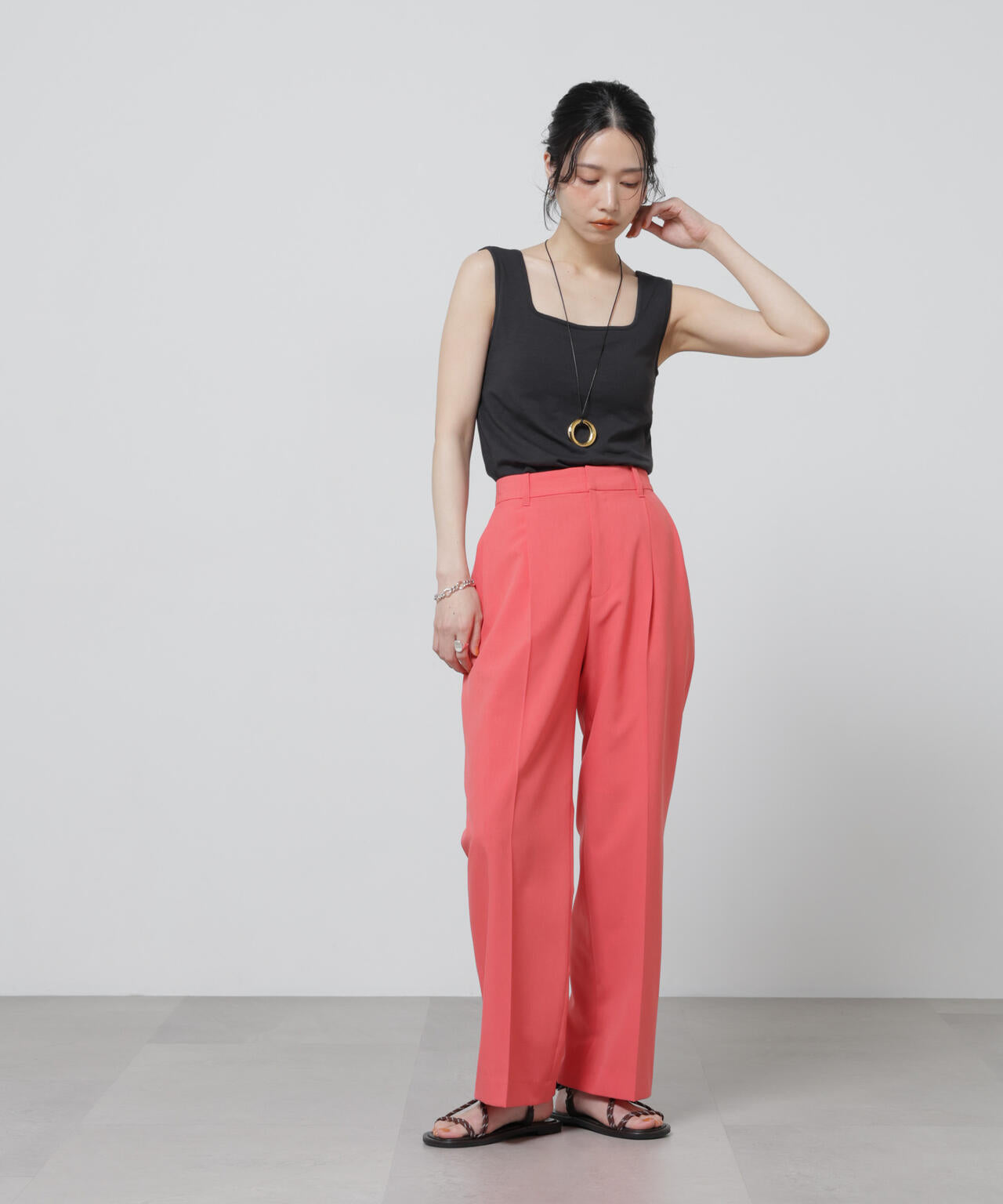 Anti Soaked(R) 汗染み防止カップ付きタンクトップ 6696124325