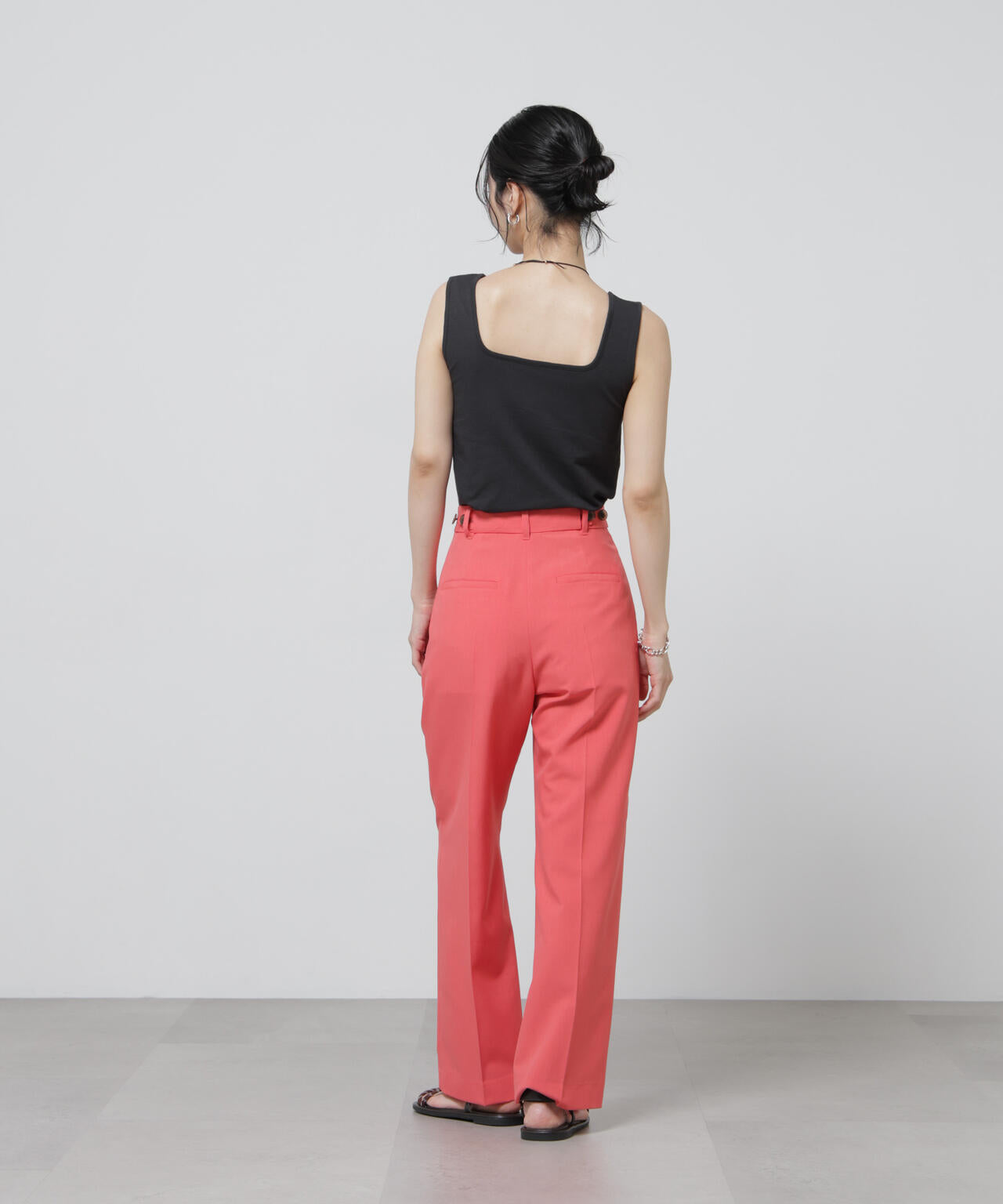 Anti Soaked(R) 汗染み防止カップ付きタンクトップ 6696124325