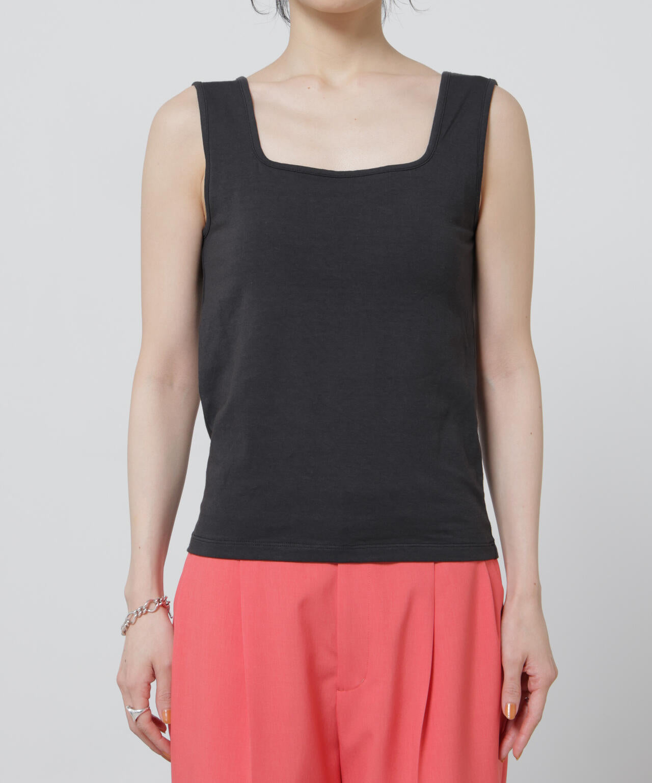 Anti Soaked(R) 汗染み防止カップ付きタンクトップ 6696124325