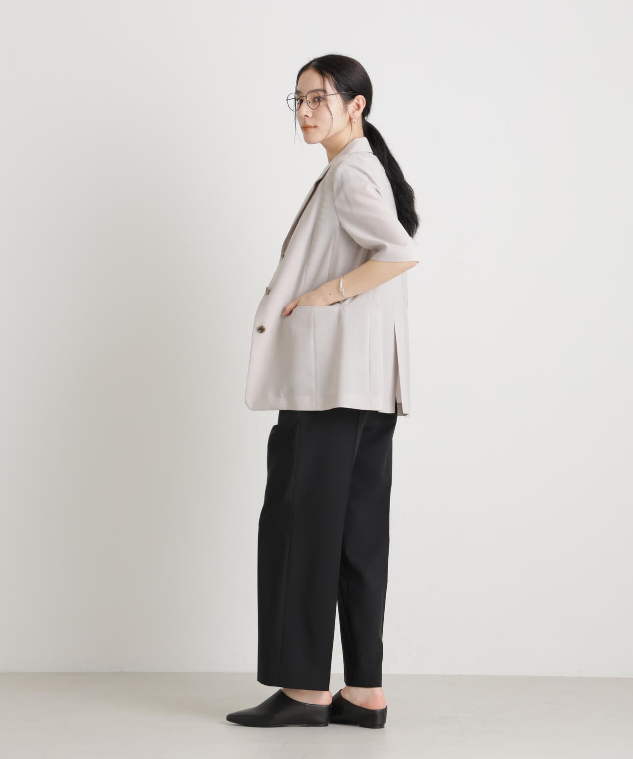 【GRACETEC】ライトファンクションタックセミワイドパンツ 6696127308