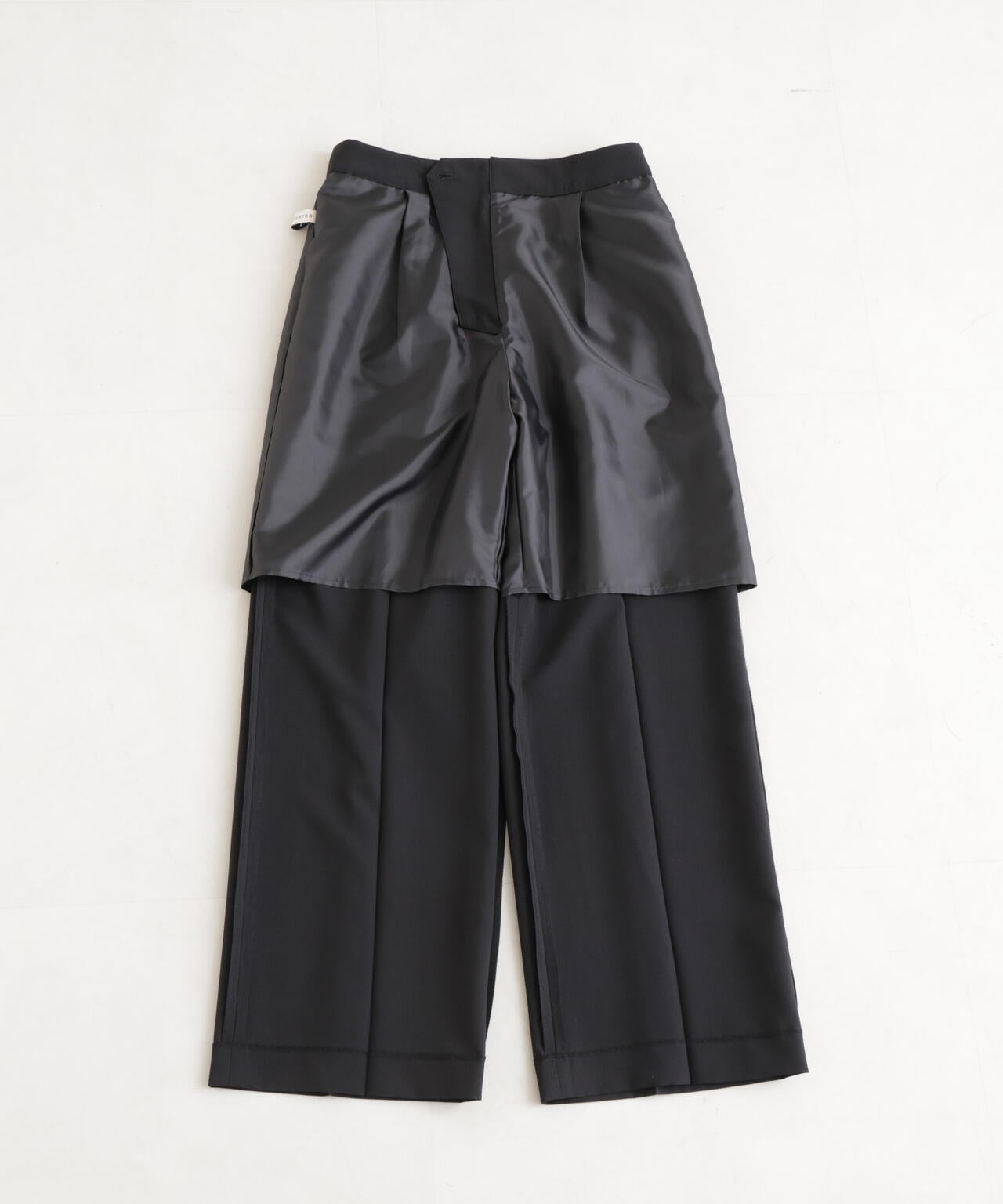 【GRACETEC】ライトファンクションタックセミワイドパンツ 6696127308